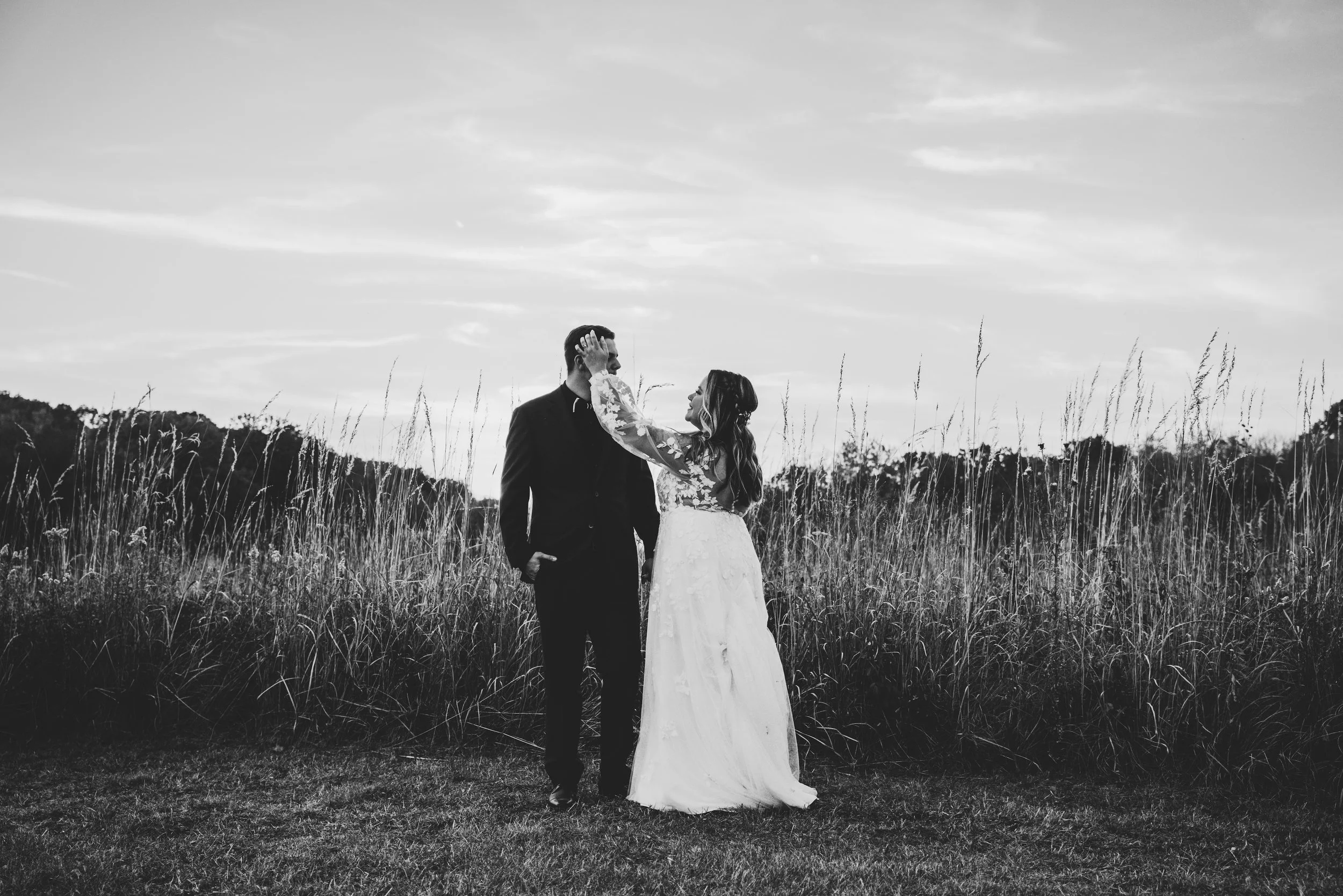 engle-olson-megan-alex-wedding-previews- (37 of 44).jpg