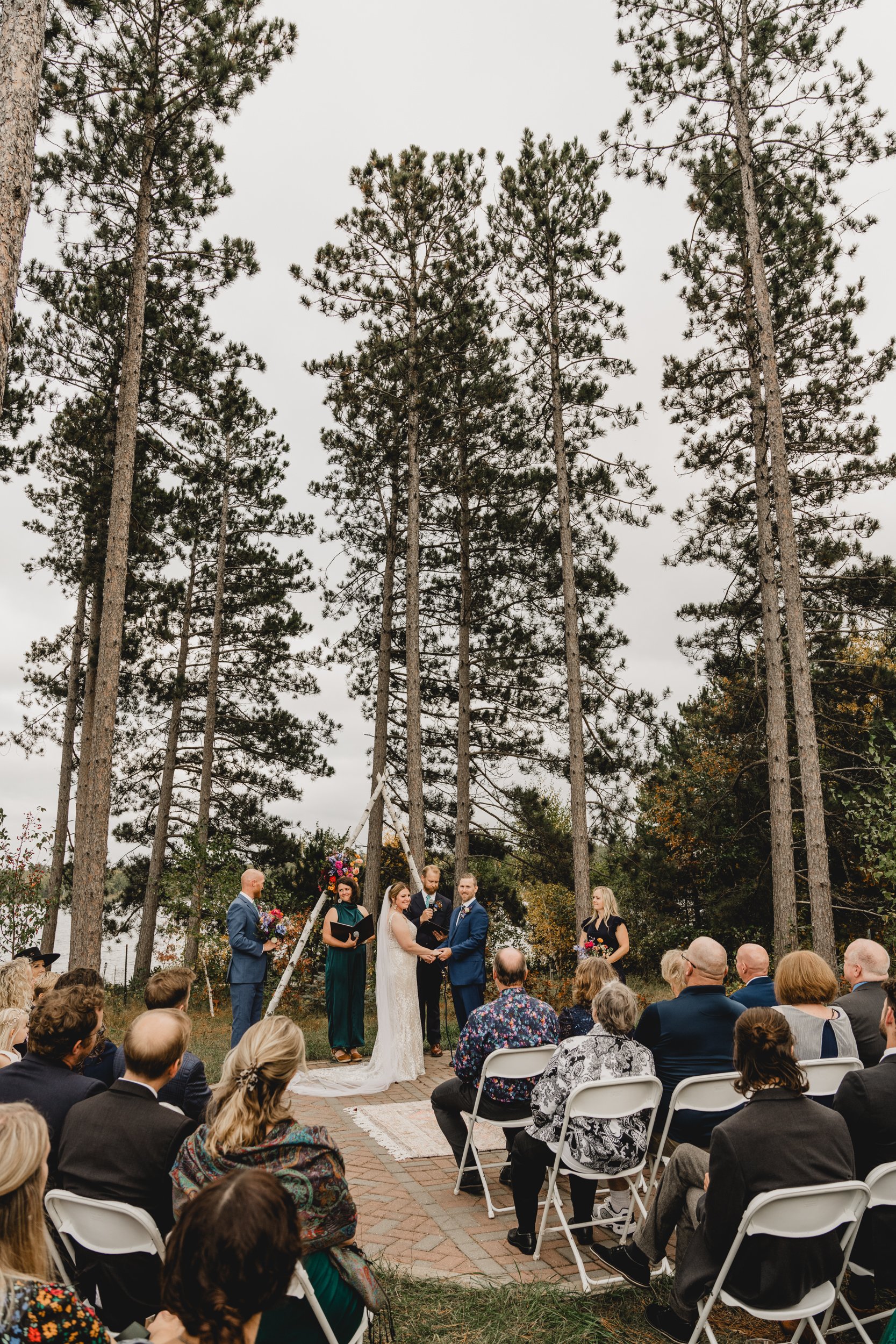 engle-olson-caitilin-jamie-wedding-previews- (30 of 54).jpg