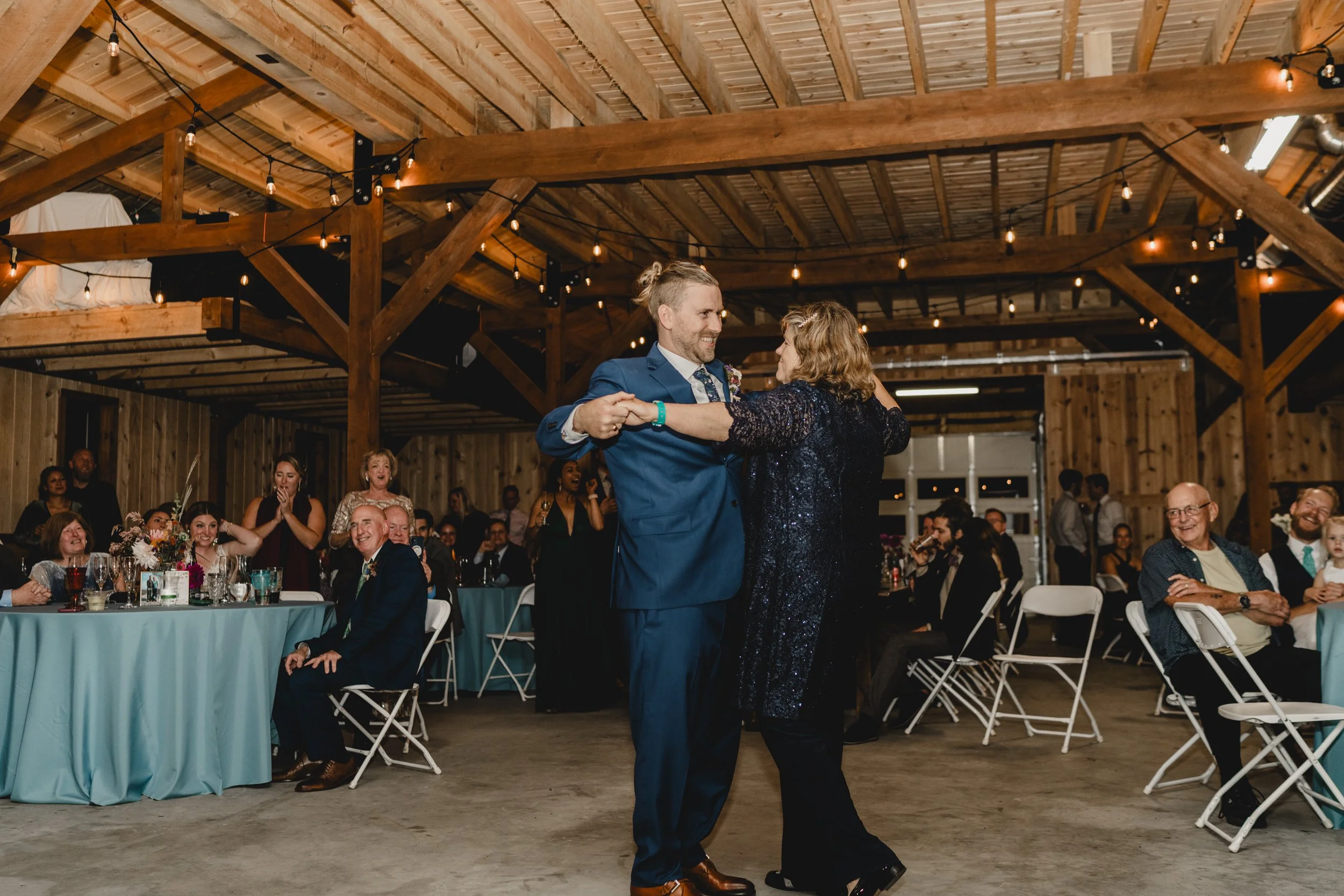 engle-olson-caitilin-jamie-wedding-previews- (49 of 54).jpg