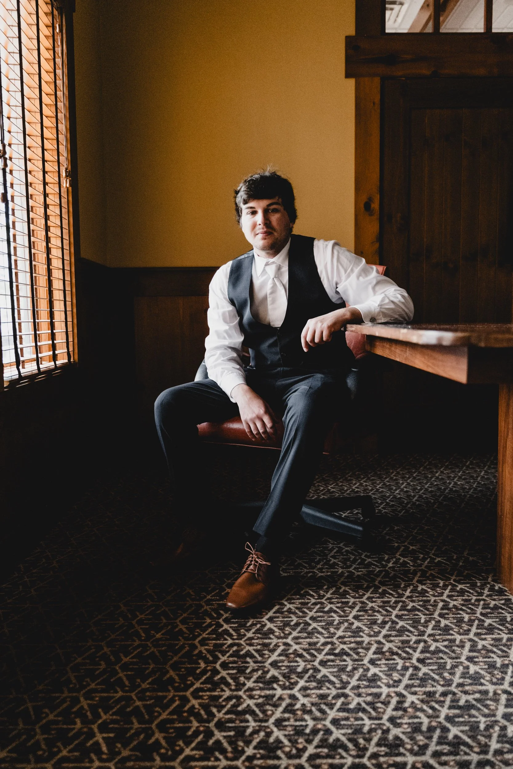 engle-olson-hannah-scott-wedding-previews- (5 of 49).jpg