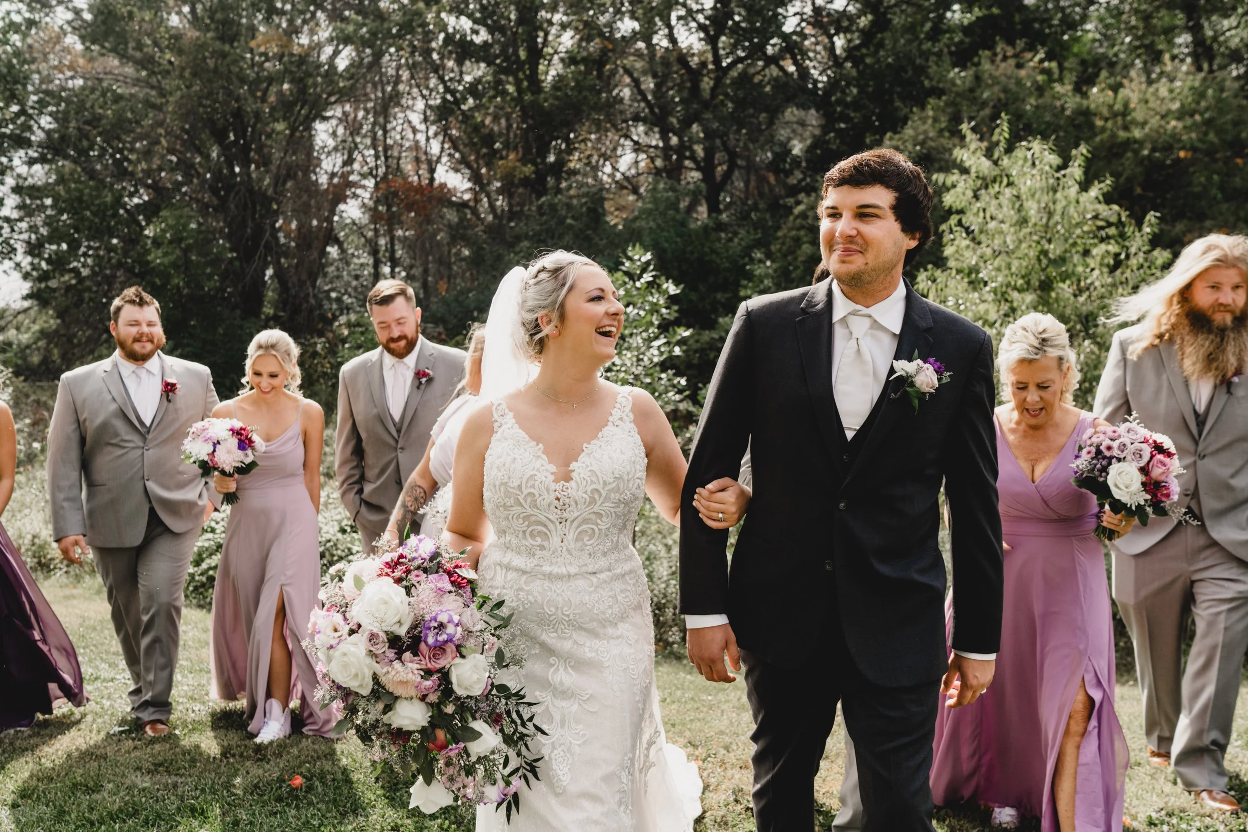 engle-olson-hannah-scott-wedding-previews- (25 of 49).jpg