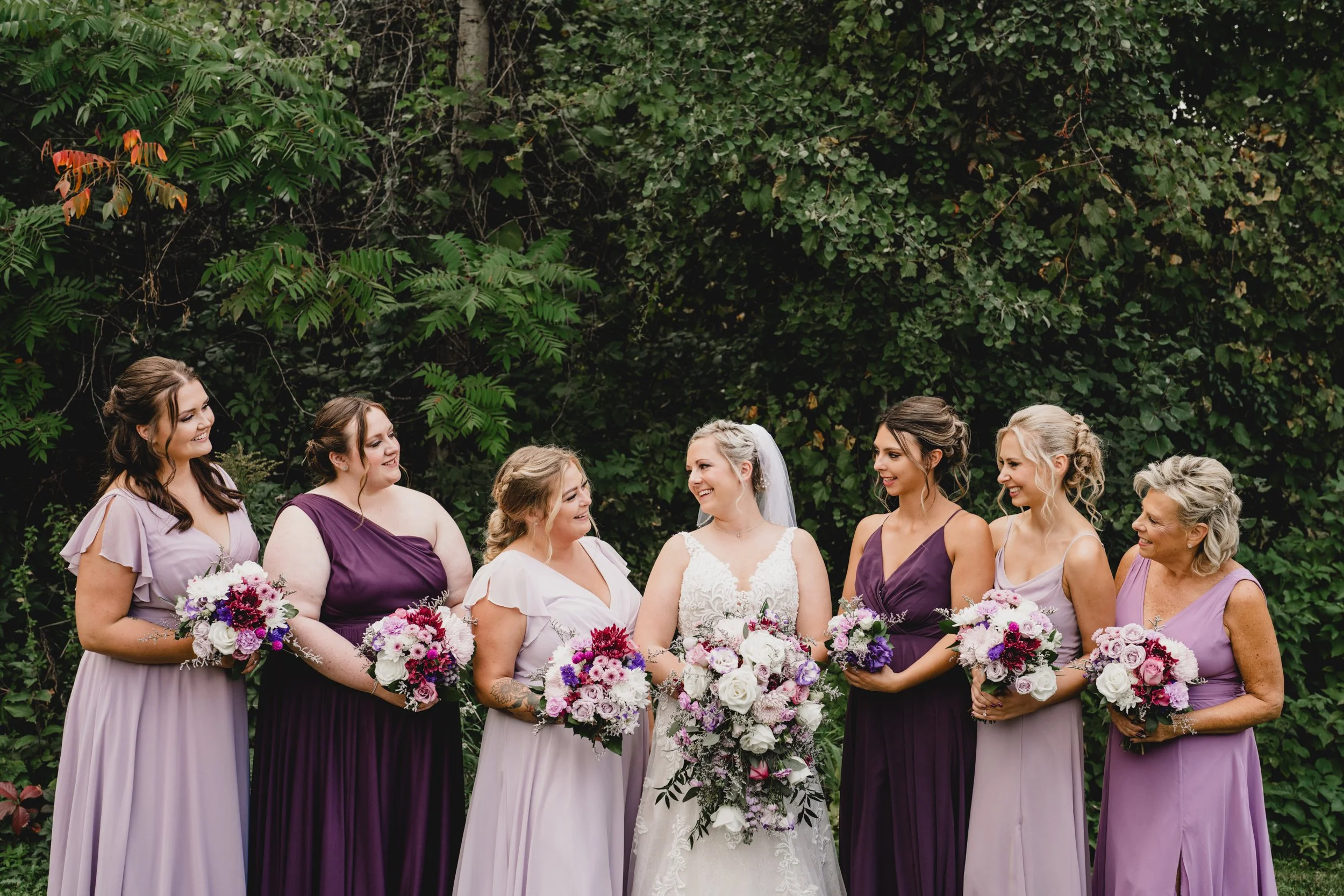 engle-olson-hannah-scott-wedding-previews- (26 of 49).jpg