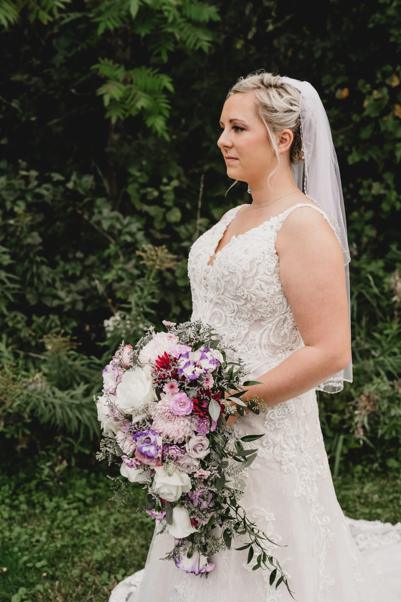 engle-olson-hannah-scott-wedding-previews- (29 of 49).jpg