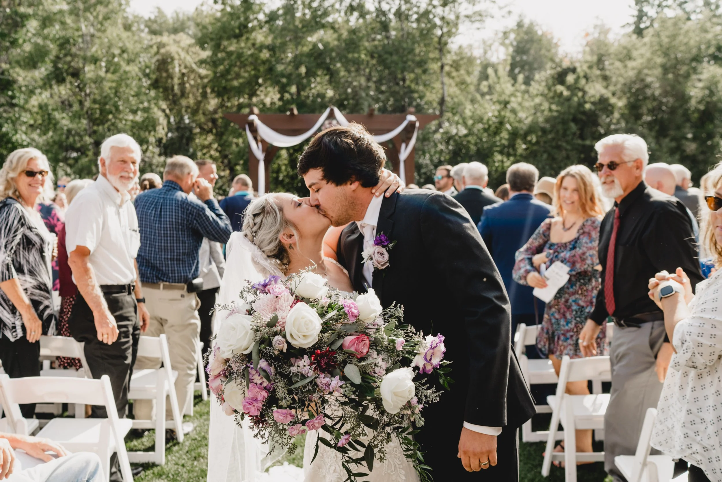 engle-olson-hannah-scott-wedding-previews- (34 of 49).jpg