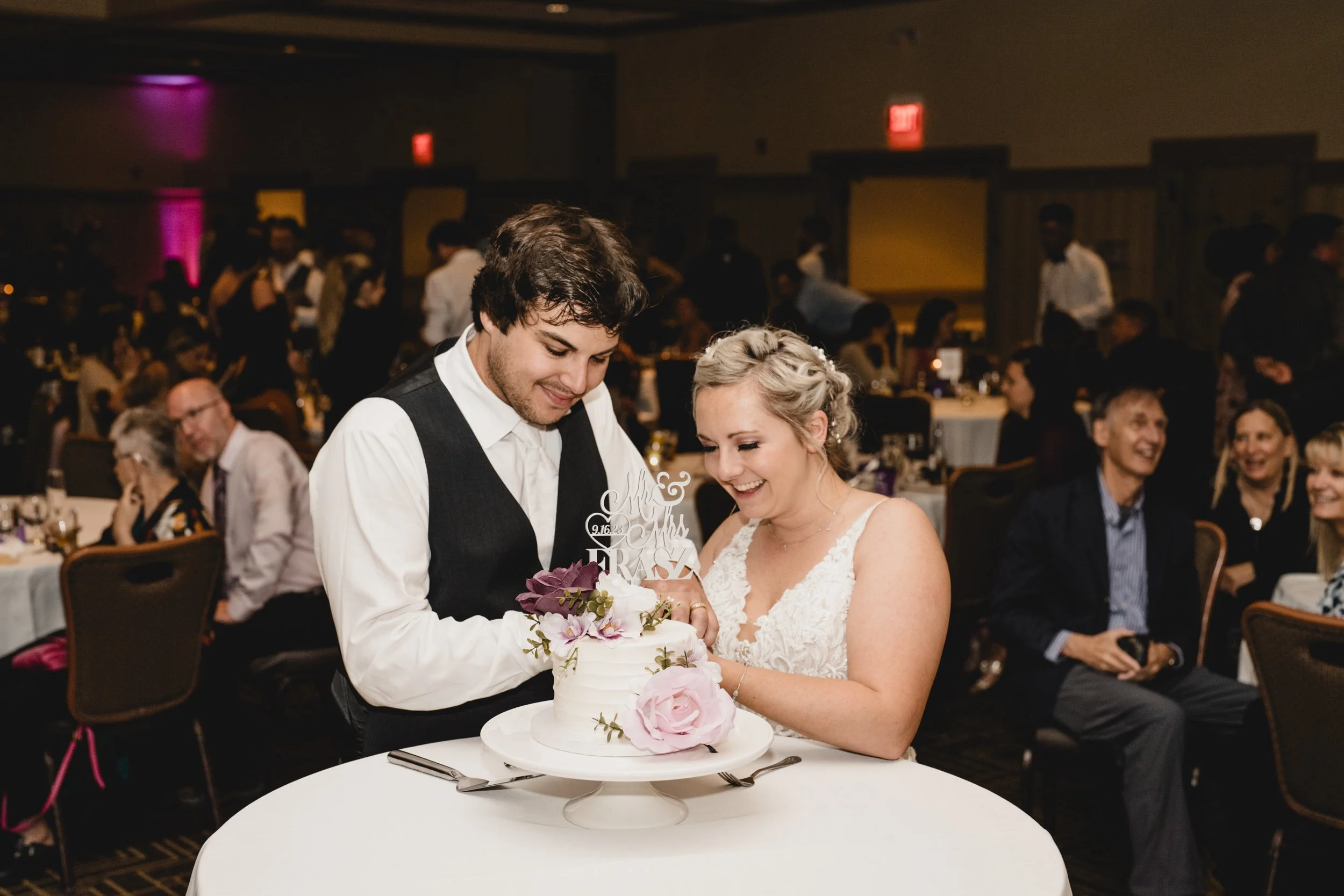 engle-olson-hannah-scott-wedding-previews- (46 of 49).jpg