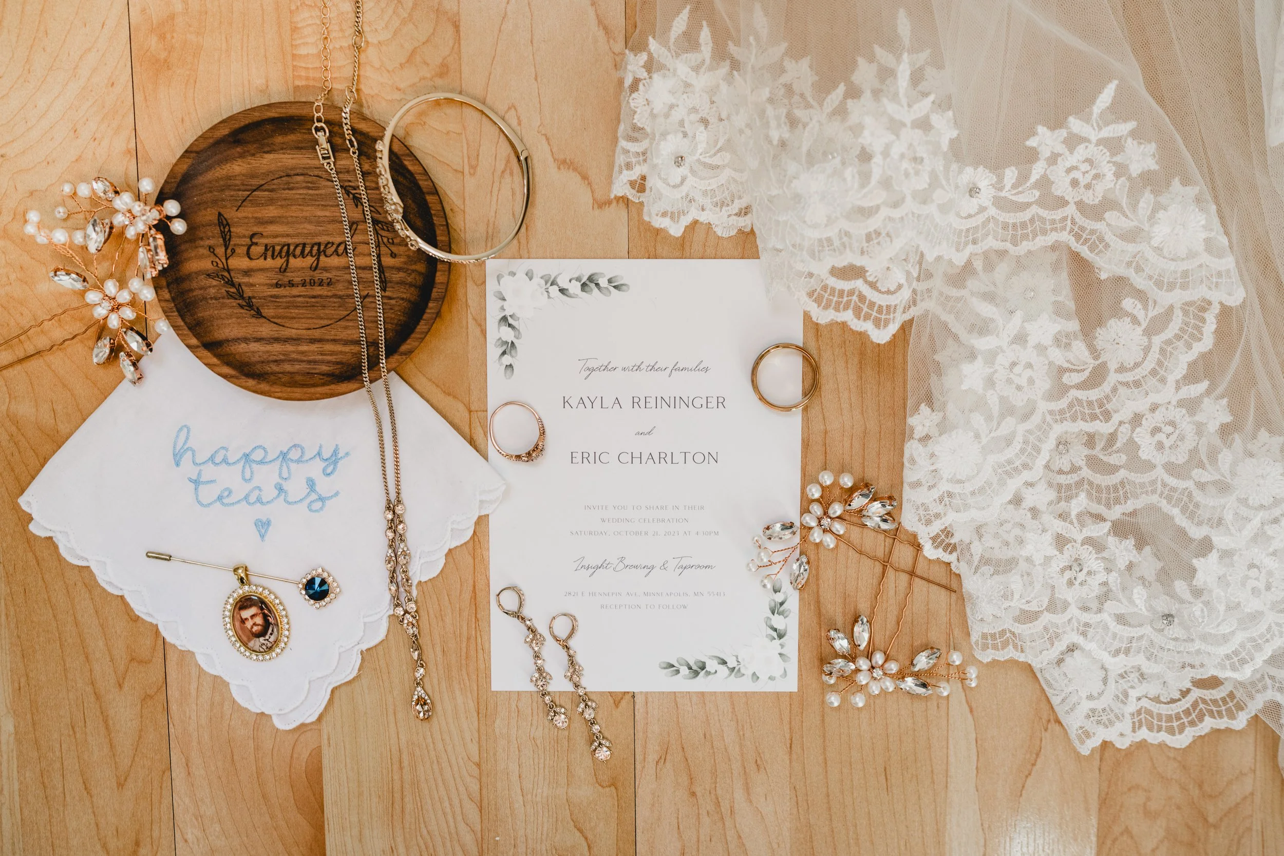 engle-olson-kayla-eric-wedding-previews- (6 of 54).jpg