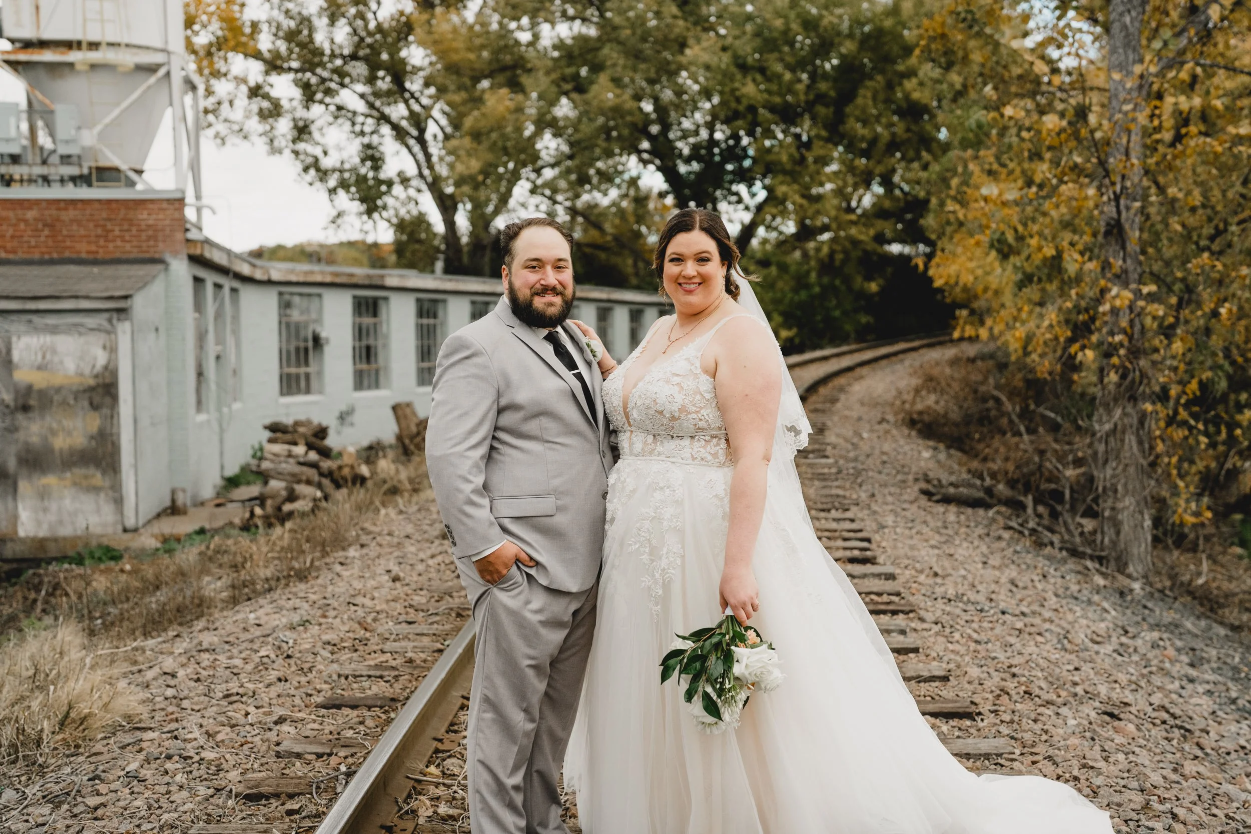 engle-olson-kayla-eric-wedding-previews- (38 of 54).jpg