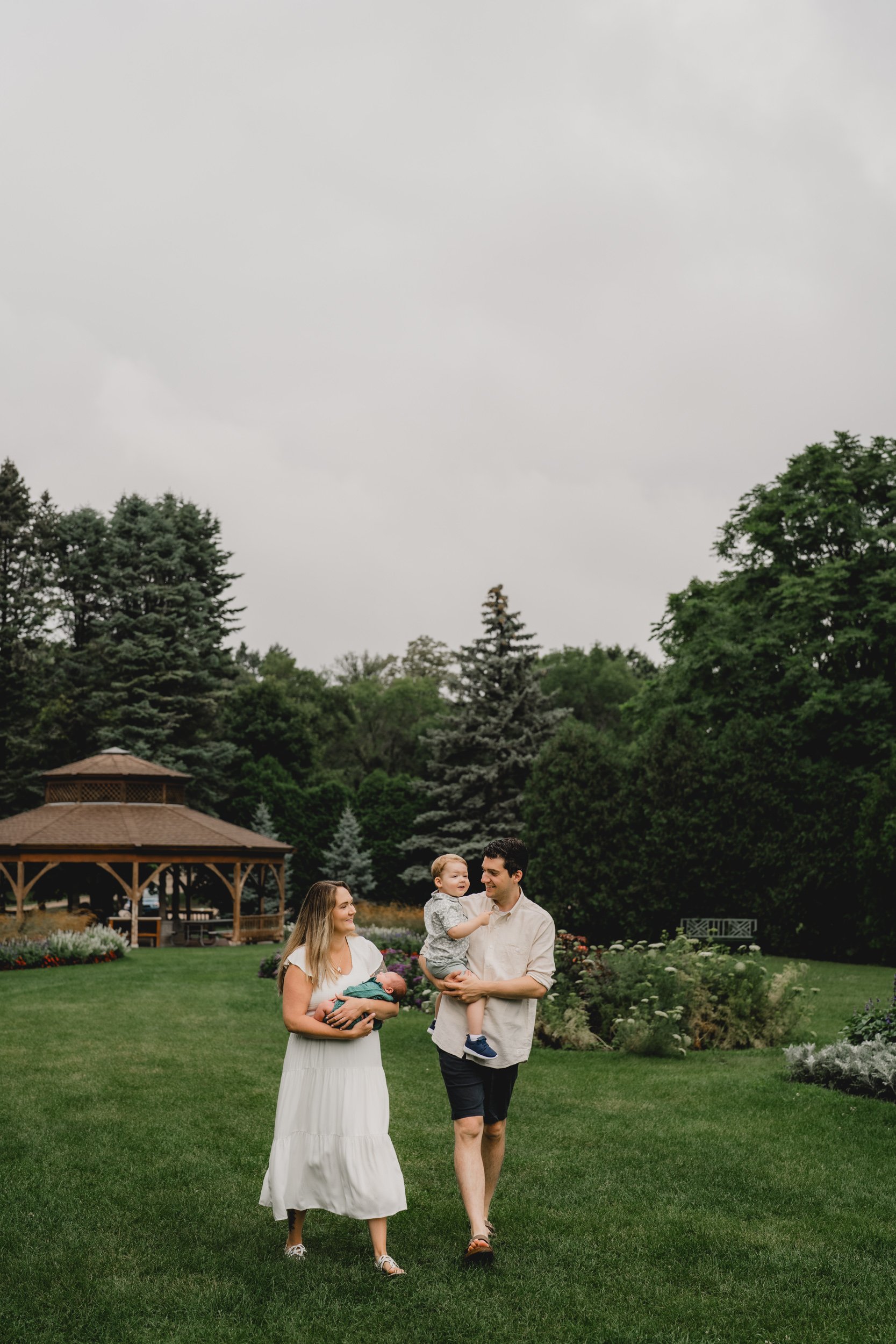 engle-olson-Terleski-Family-session-previews- (3 of 21).jpg