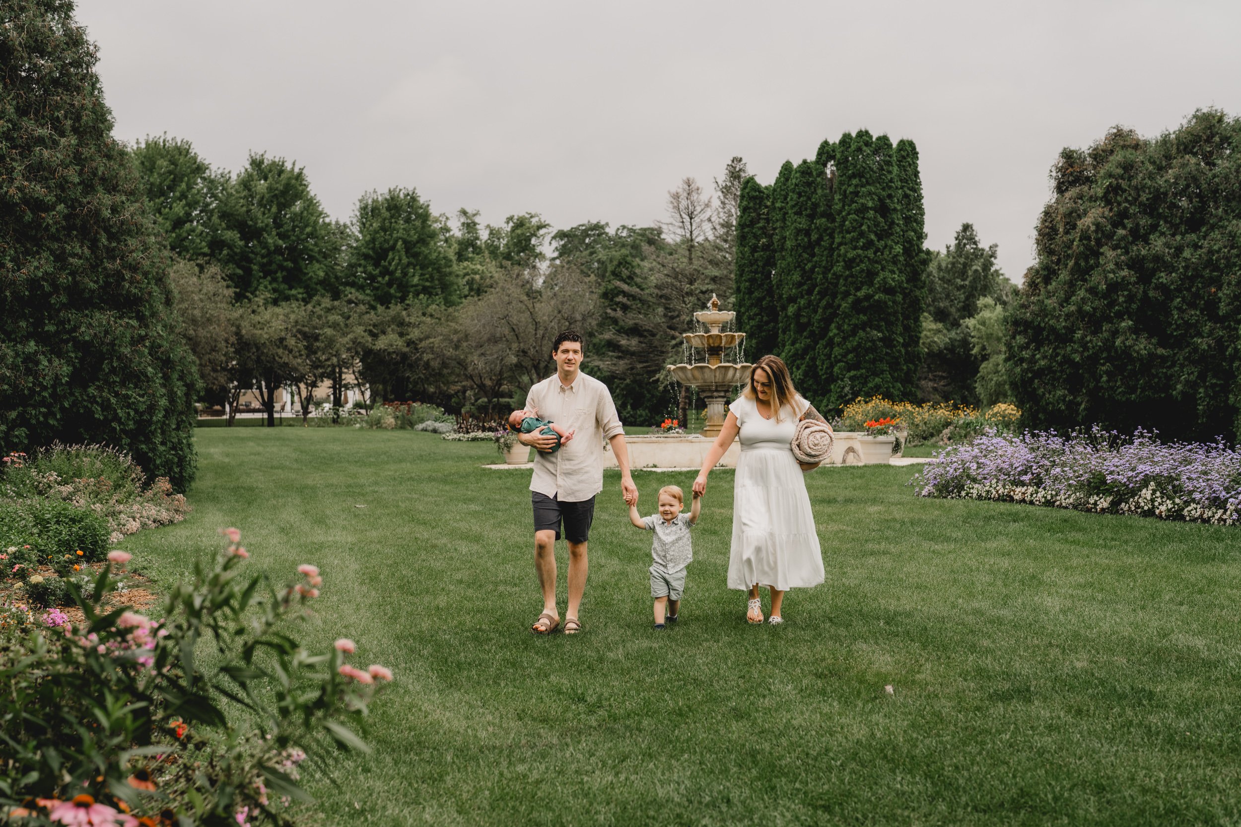 engle-olson-Terleski-Family-session-previews- (8 of 21).jpg