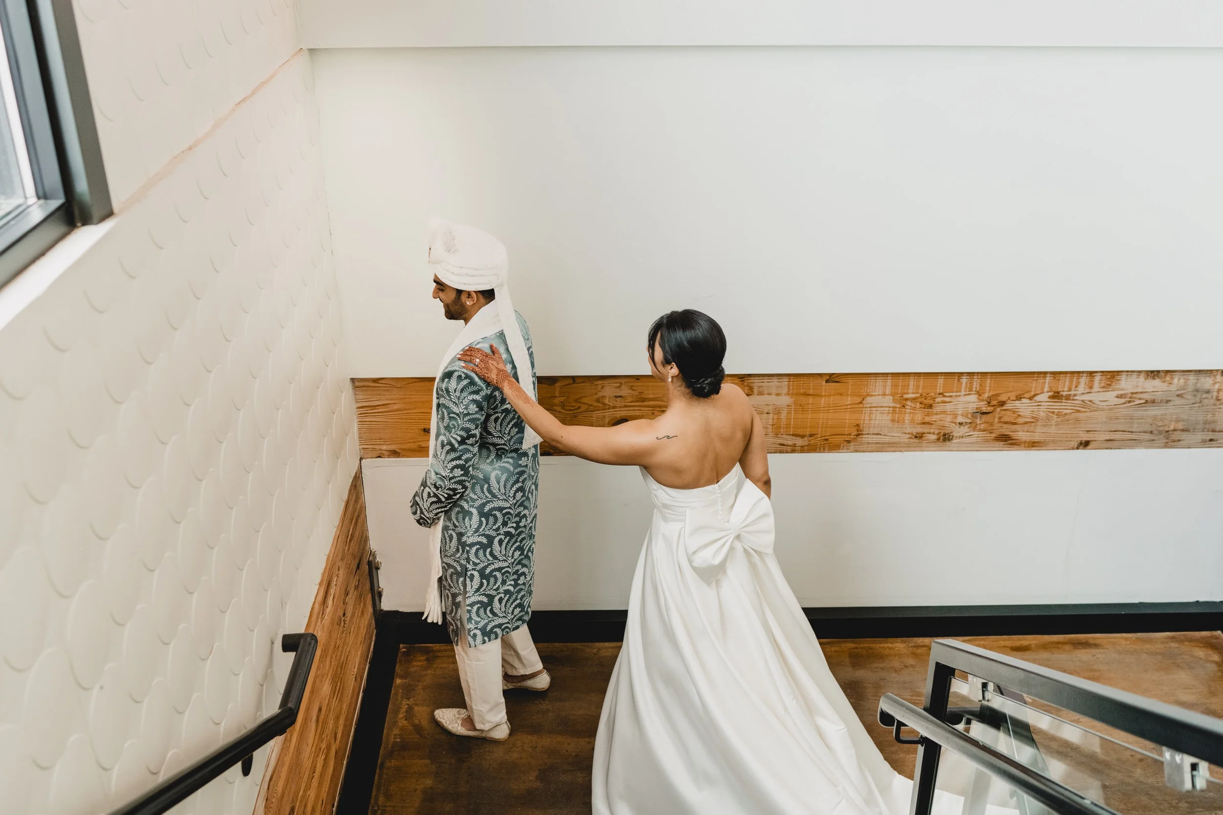 engle-olson-ana-dylan-saint-paul-wedding-previews (6 of 52).jpg