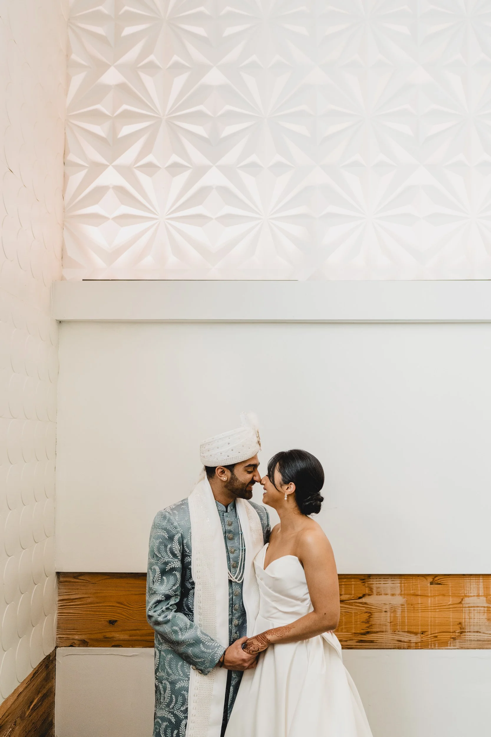 engle-olson-ana-dylan-saint-paul-wedding-previews (9 of 52).jpg