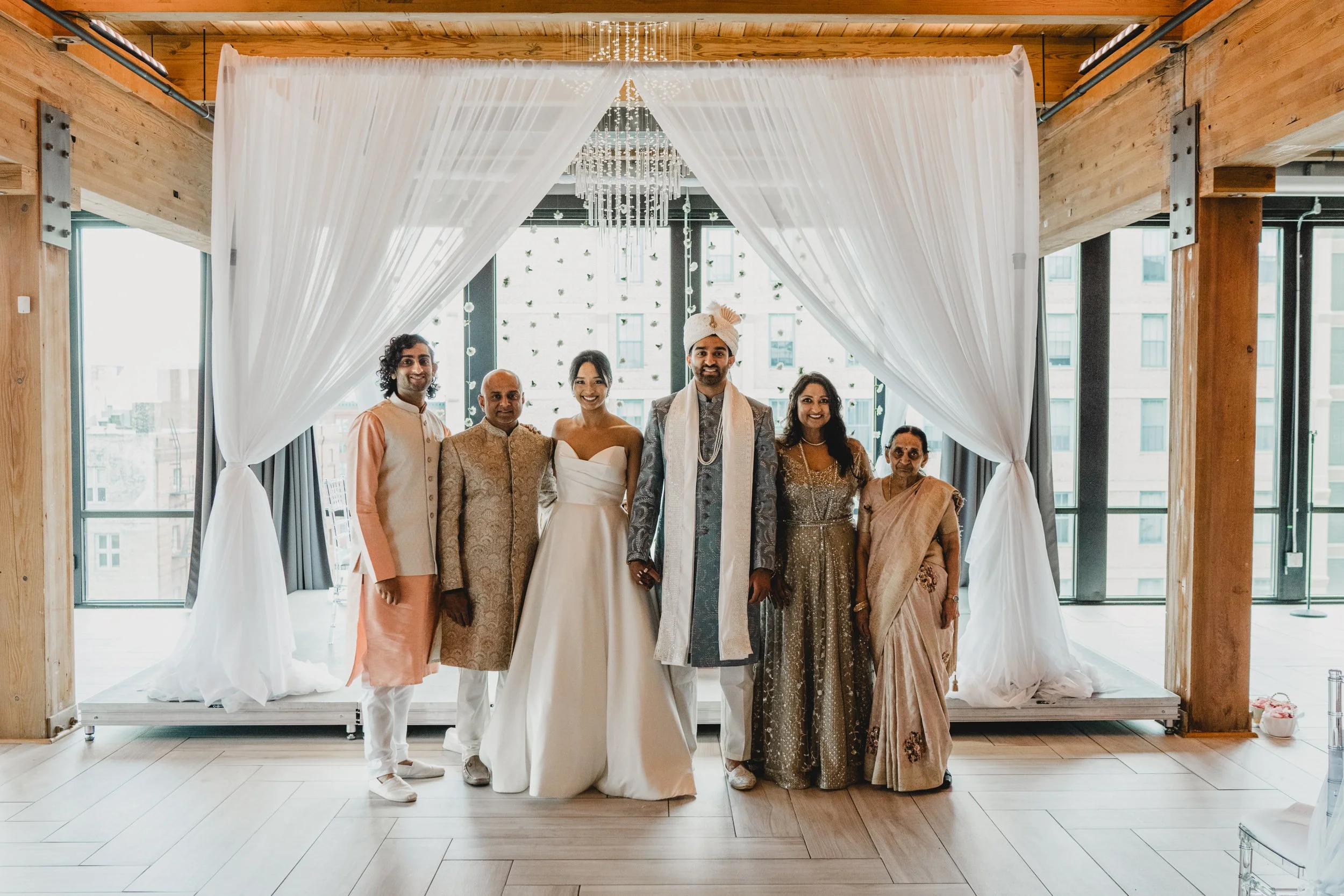 engle-olson-ana-dylan-saint-paul-wedding-previews (24 of 52).jpg