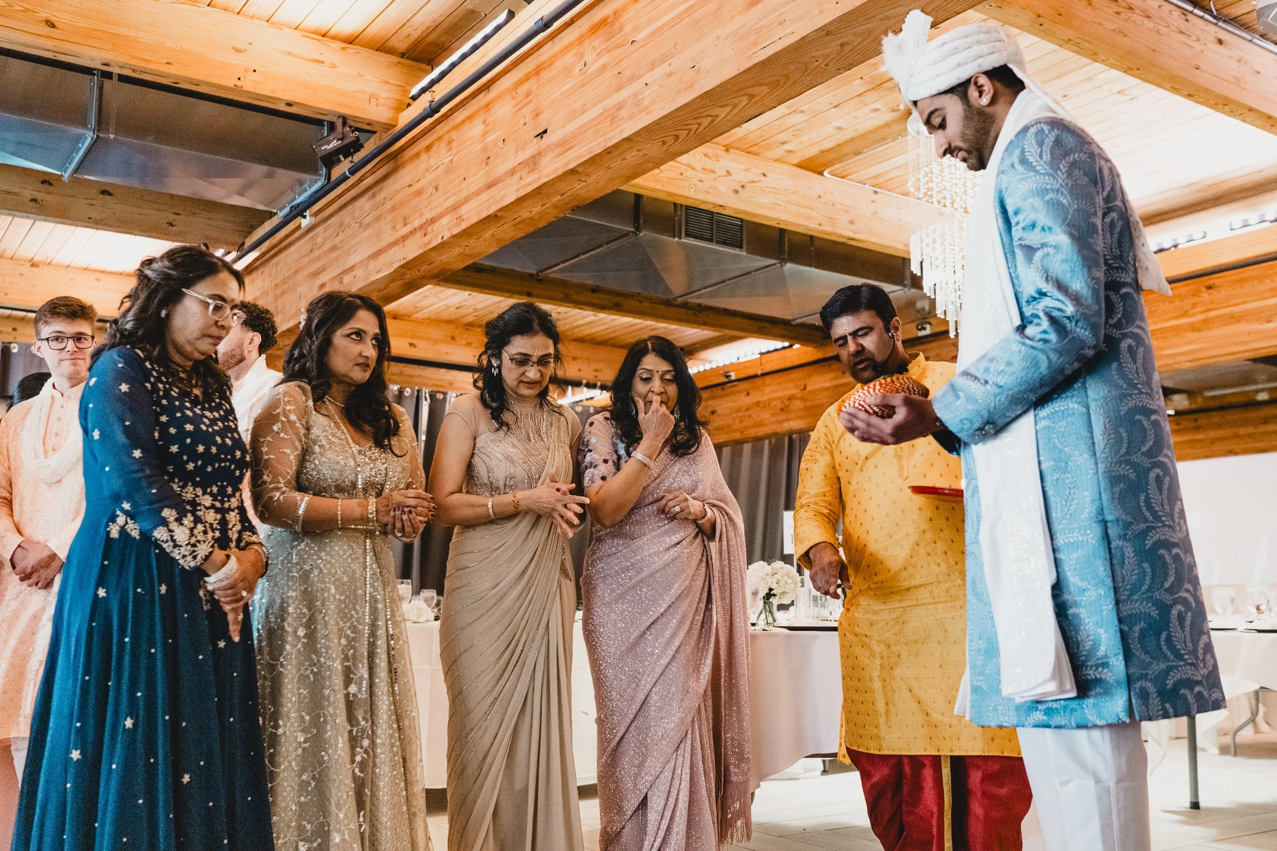 engle-olson-ana-dylan-saint-paul-wedding-previews (25 of 52).jpg