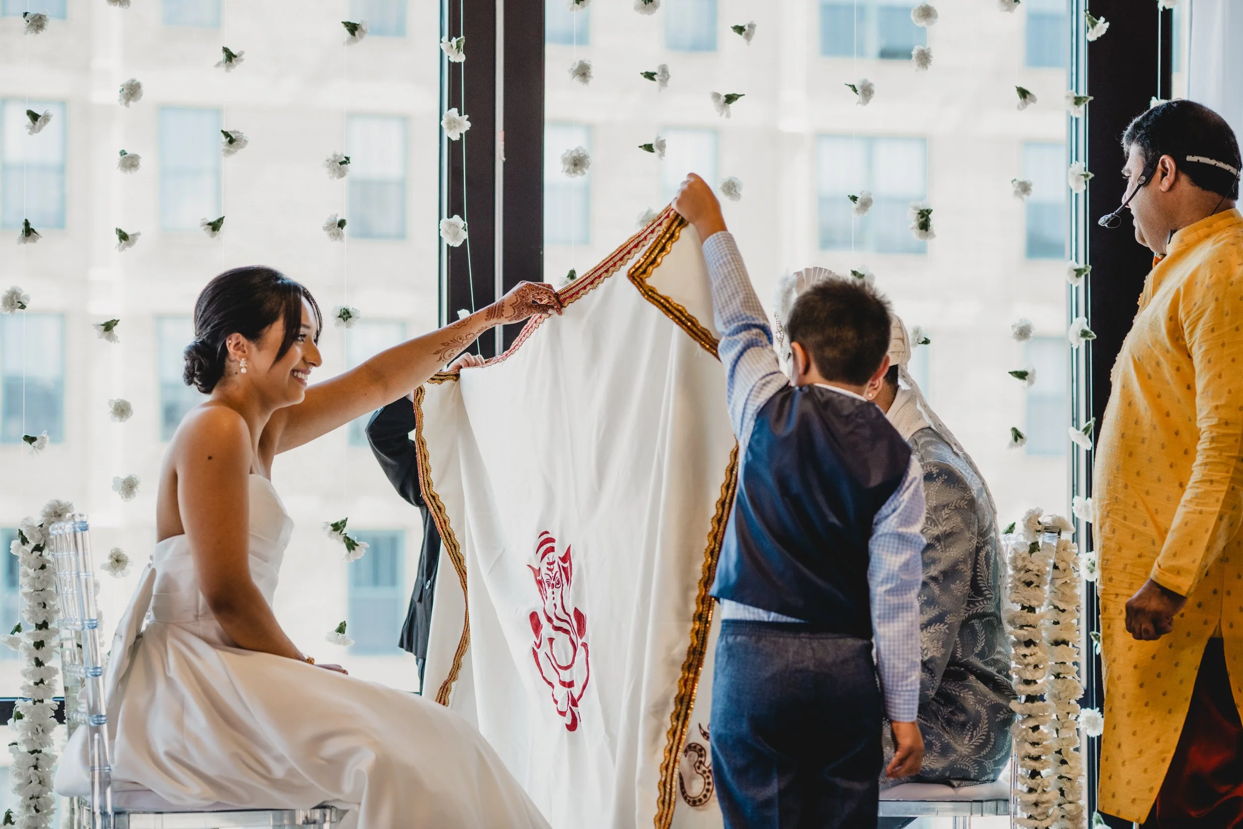 engle-olson-ana-dylan-saint-paul-wedding-previews (29 of 52).jpg