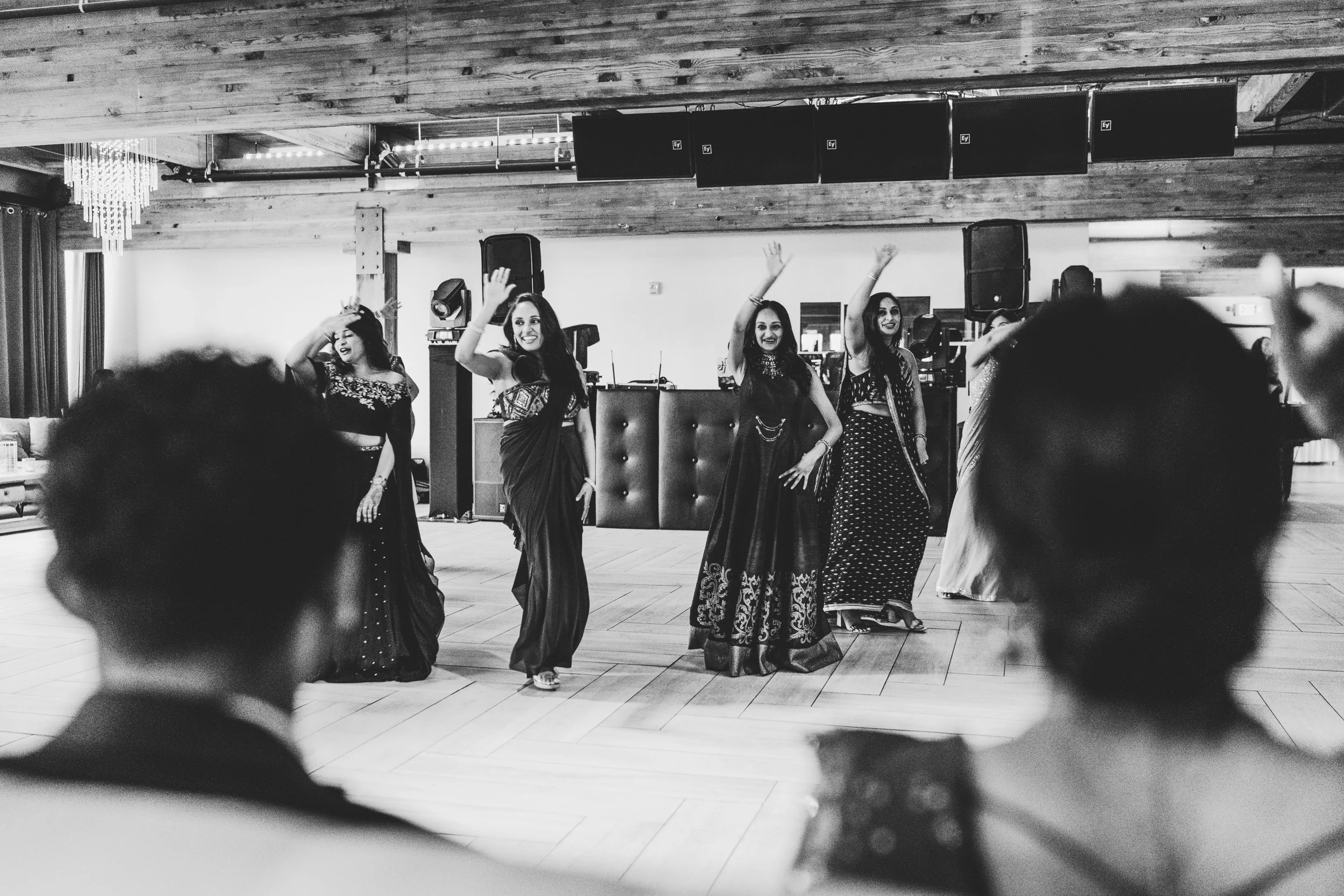 engle-olson-ana-dylan-saint-paul-wedding-previews (39 of 52).jpg