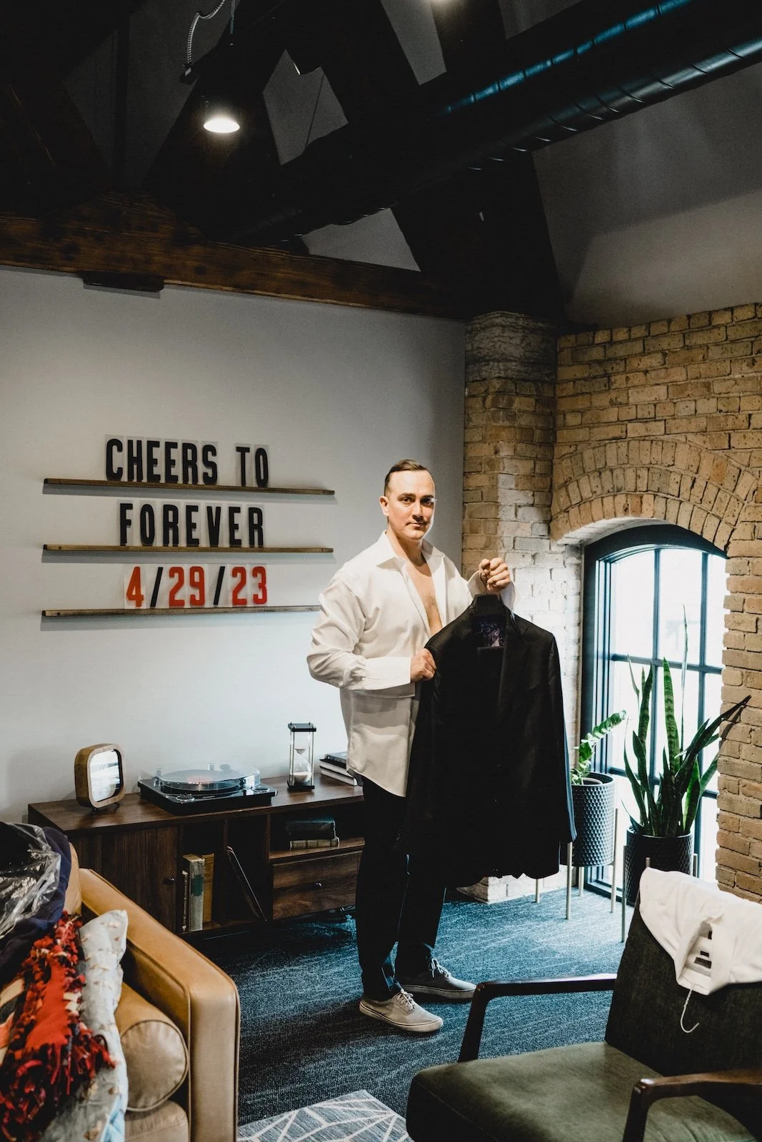 engle-olson-sam-colton-wedding-essence event center-previews- (4 of 49).jpg