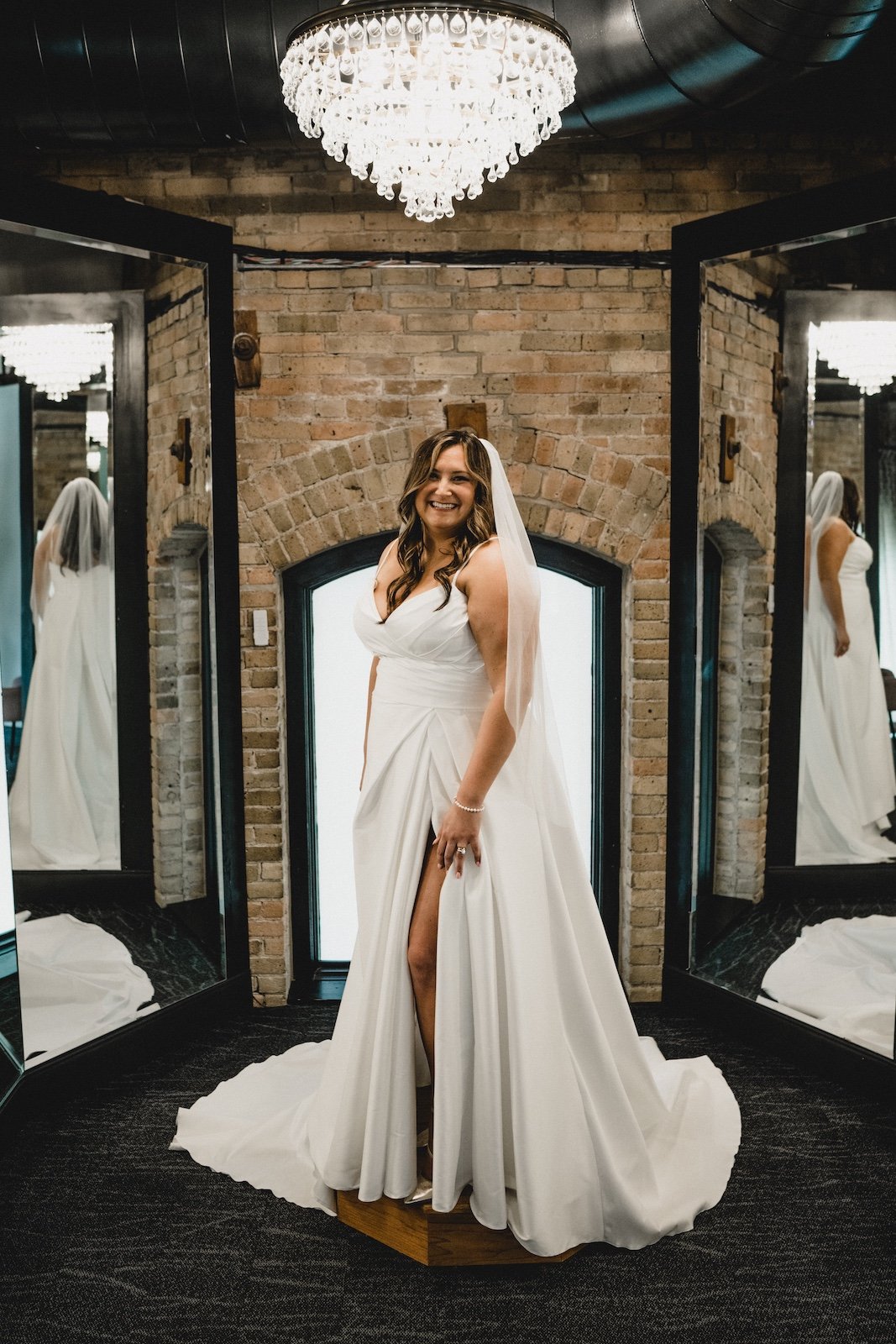 engle-olson-sam-colton-wedding-essence event center-previews- (6 of 49).jpg