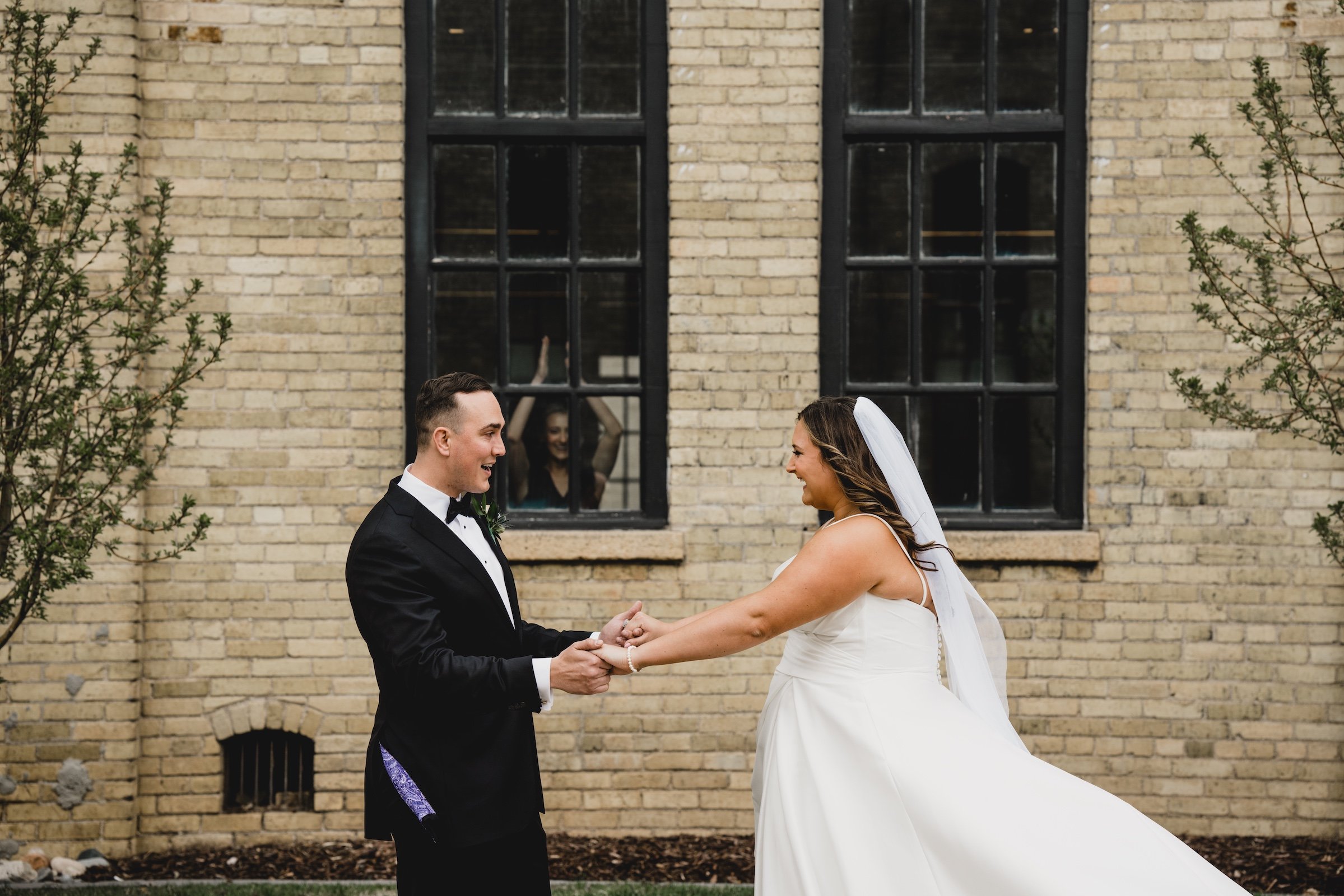 engle-olson-sam-colton-wedding-essence event center-previews- (12 of 49).jpg