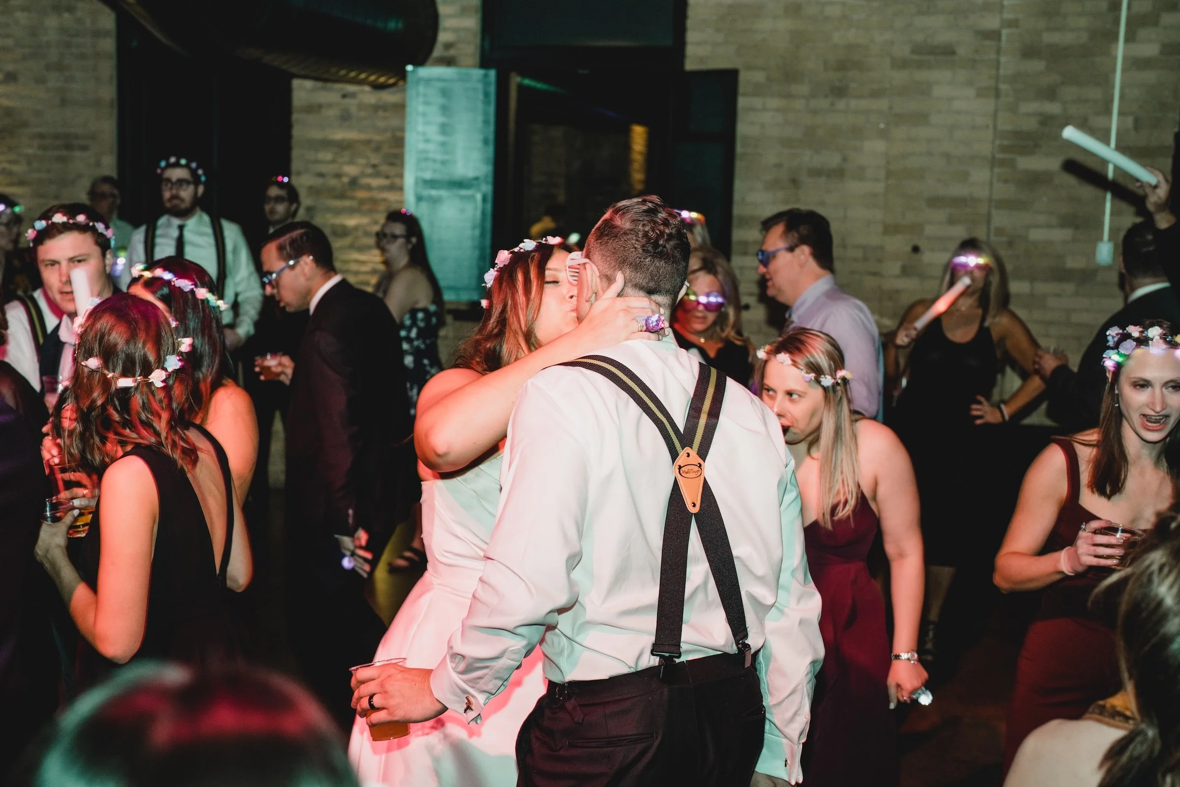 engle-olson-sam-colton-wedding-essence event center-previews- (48 of 49).jpg