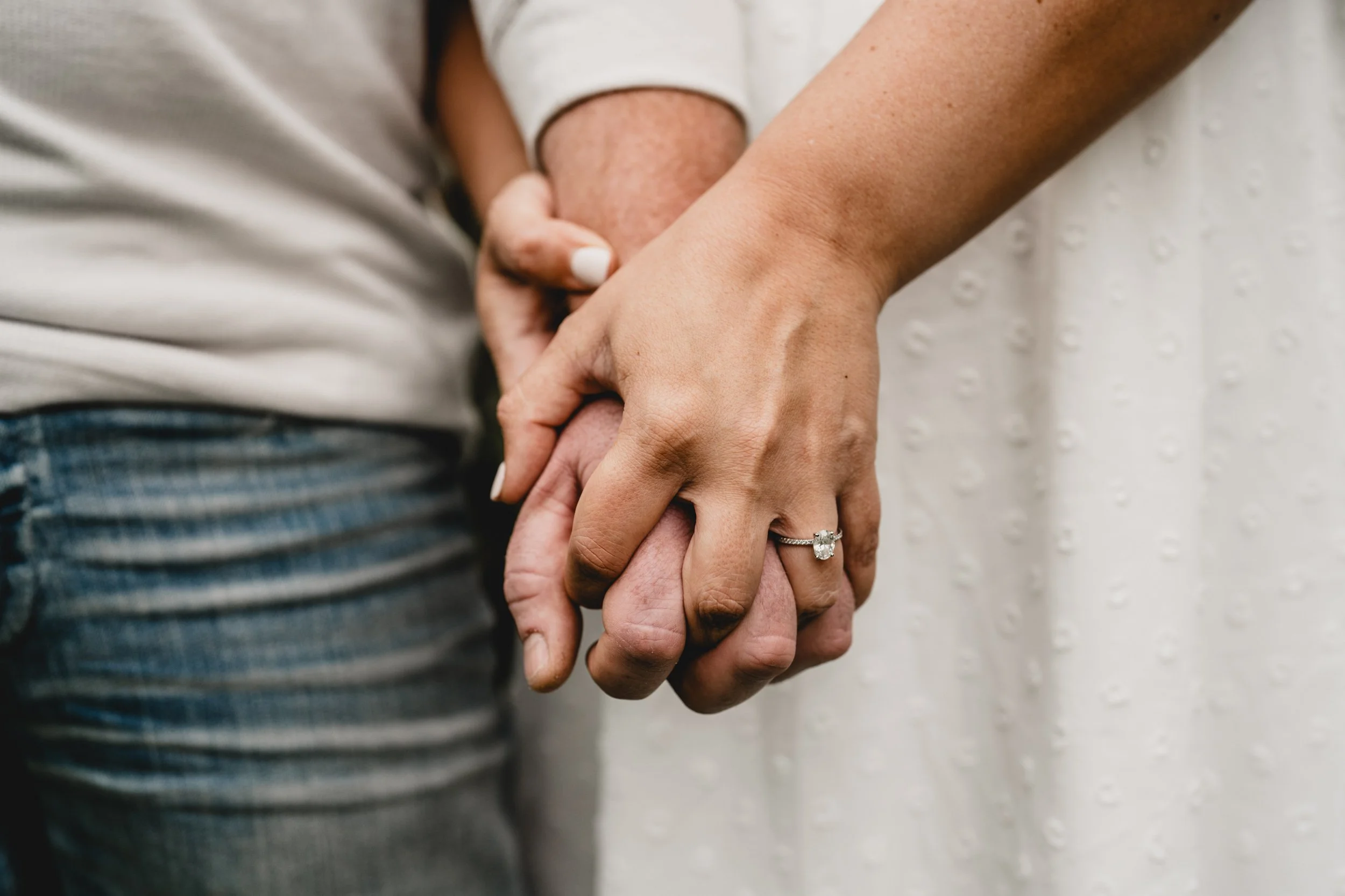 engle-olson-hailee-matt-engagement-session-previews- (2 of 37).jpg