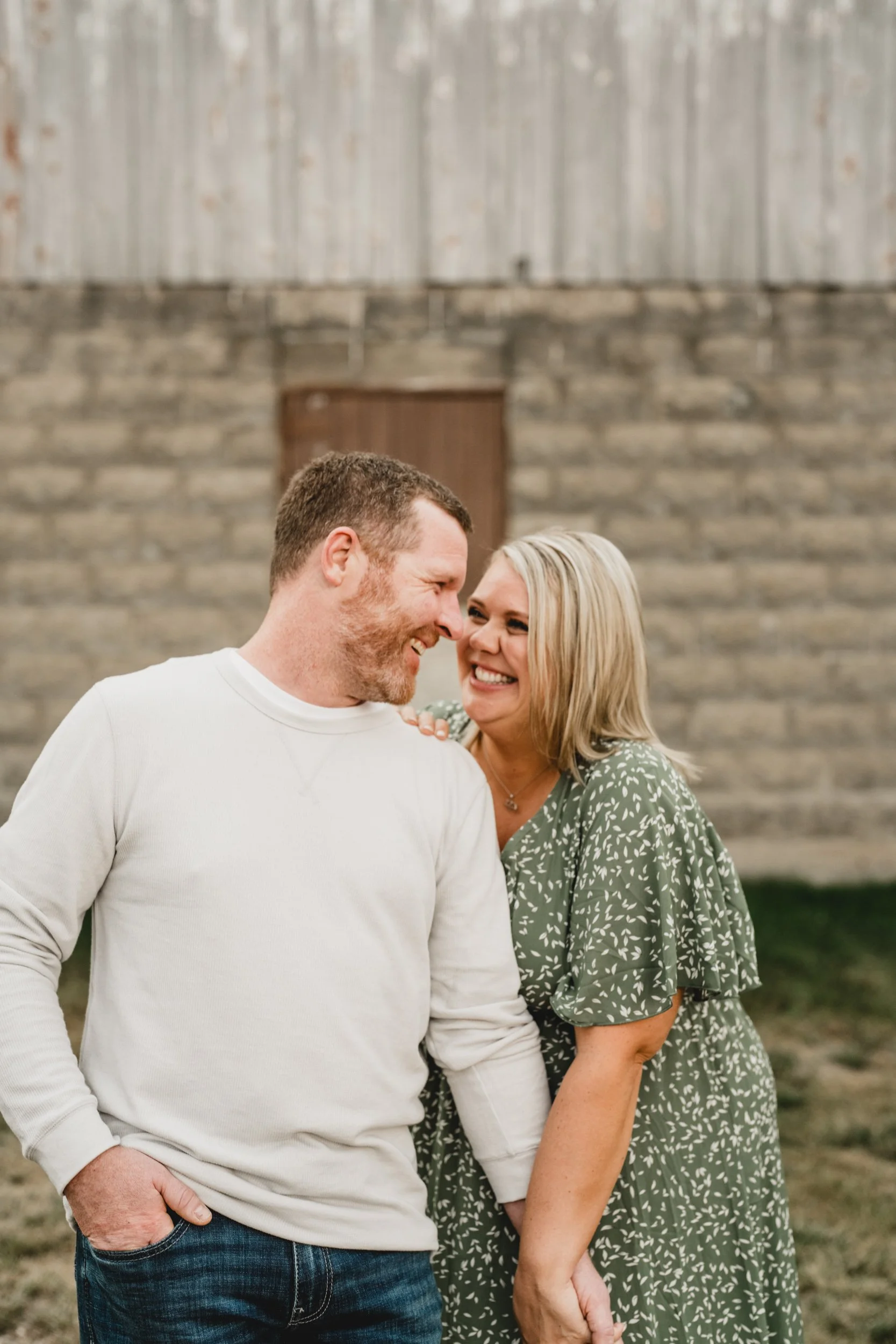 engle-olson-hailee-matt-engagement-session-previews- (23 of 37).jpg