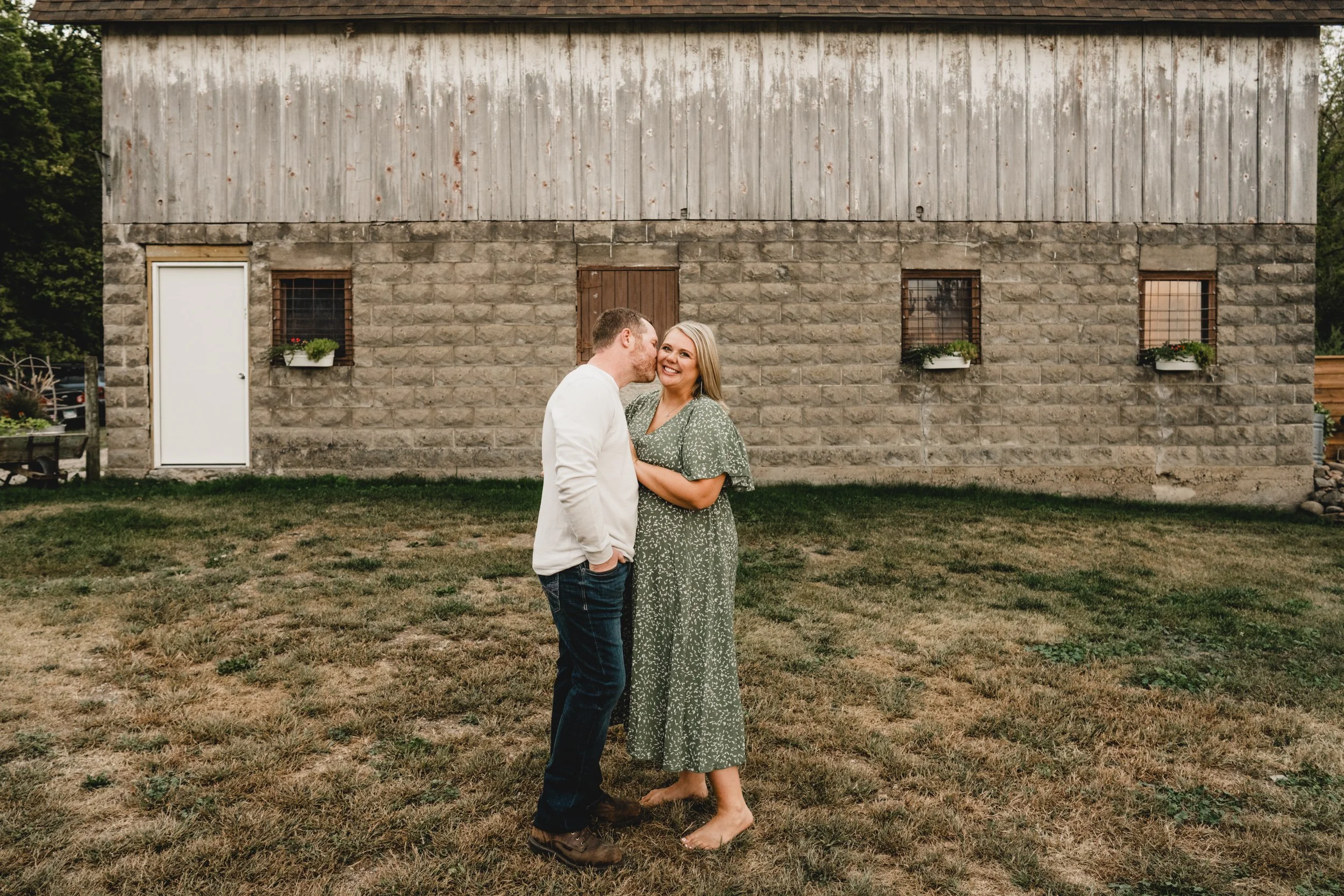 engle-olson-hailee-matt-engagement-session-previews- (24 of 37).jpg