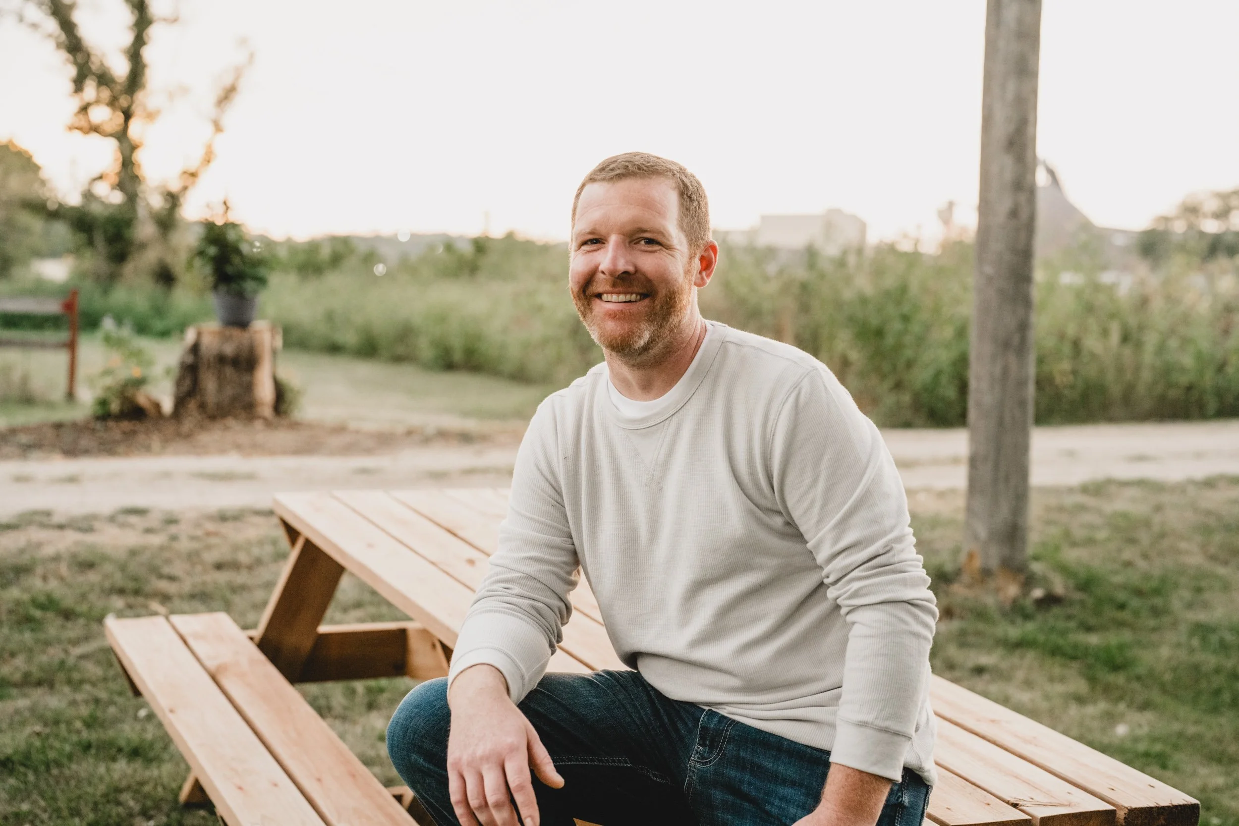 engle-olson-hailee-matt-engagement-session-previews- (26 of 37).jpg