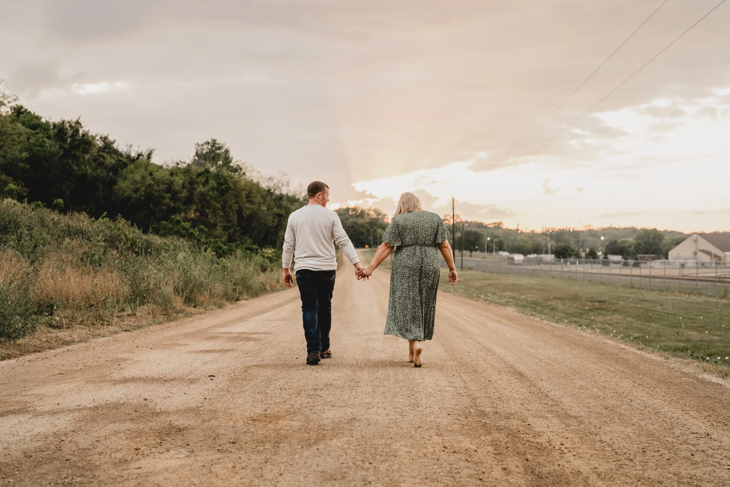 engle-olson-hailee-matt-engagement-session-previews- (27 of 37).jpg
