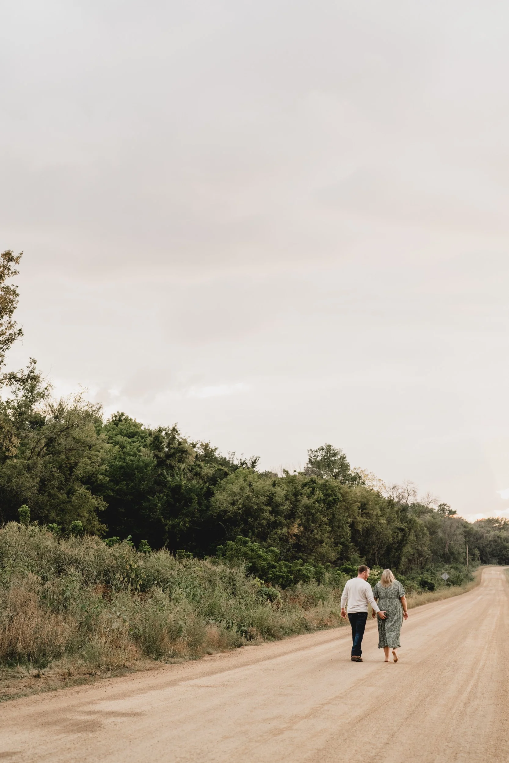 engle-olson-hailee-matt-engagement-session-previews- (28 of 37).jpg