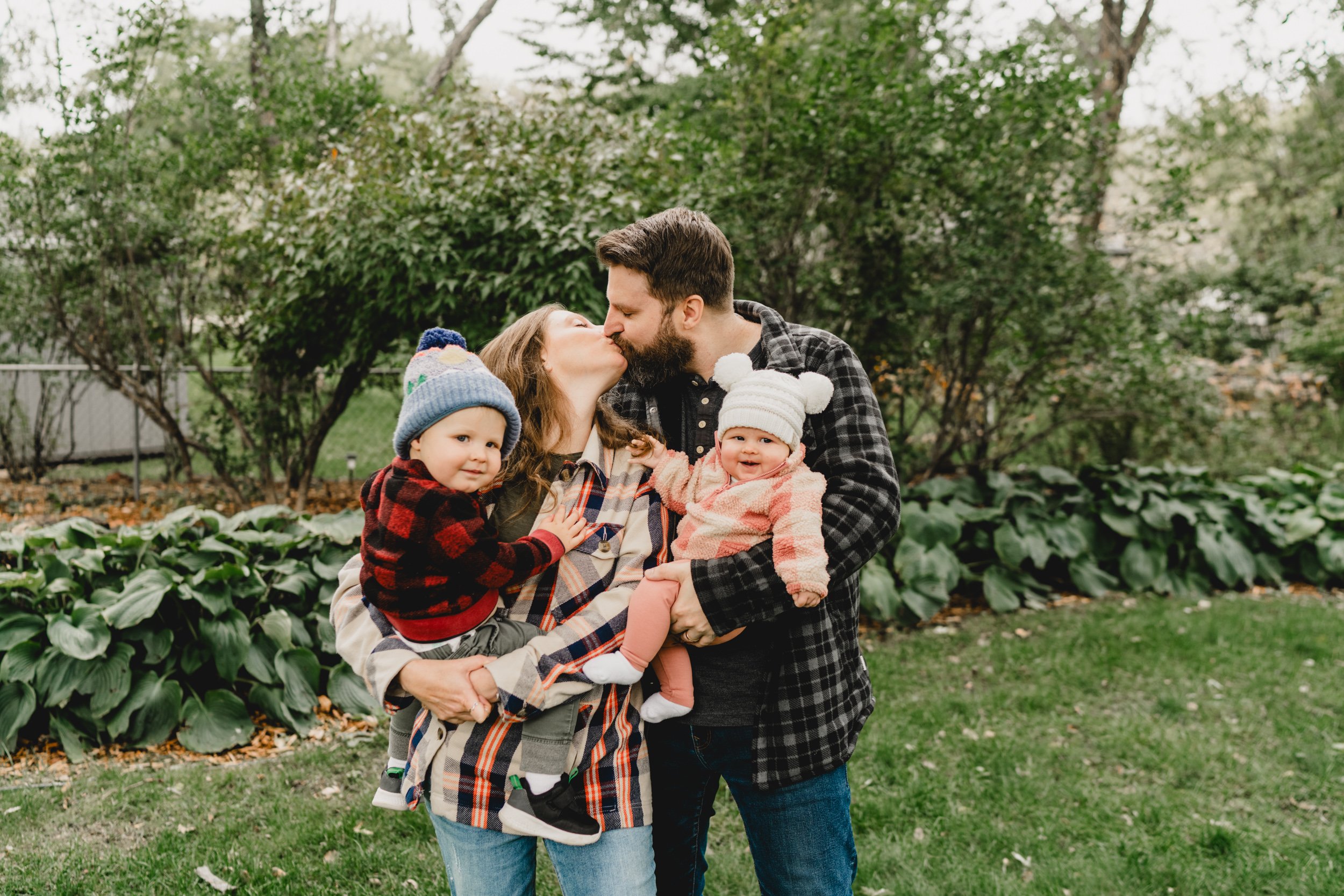 engle-olson-jenquist-family-session-previews- (6 of 18).jpg