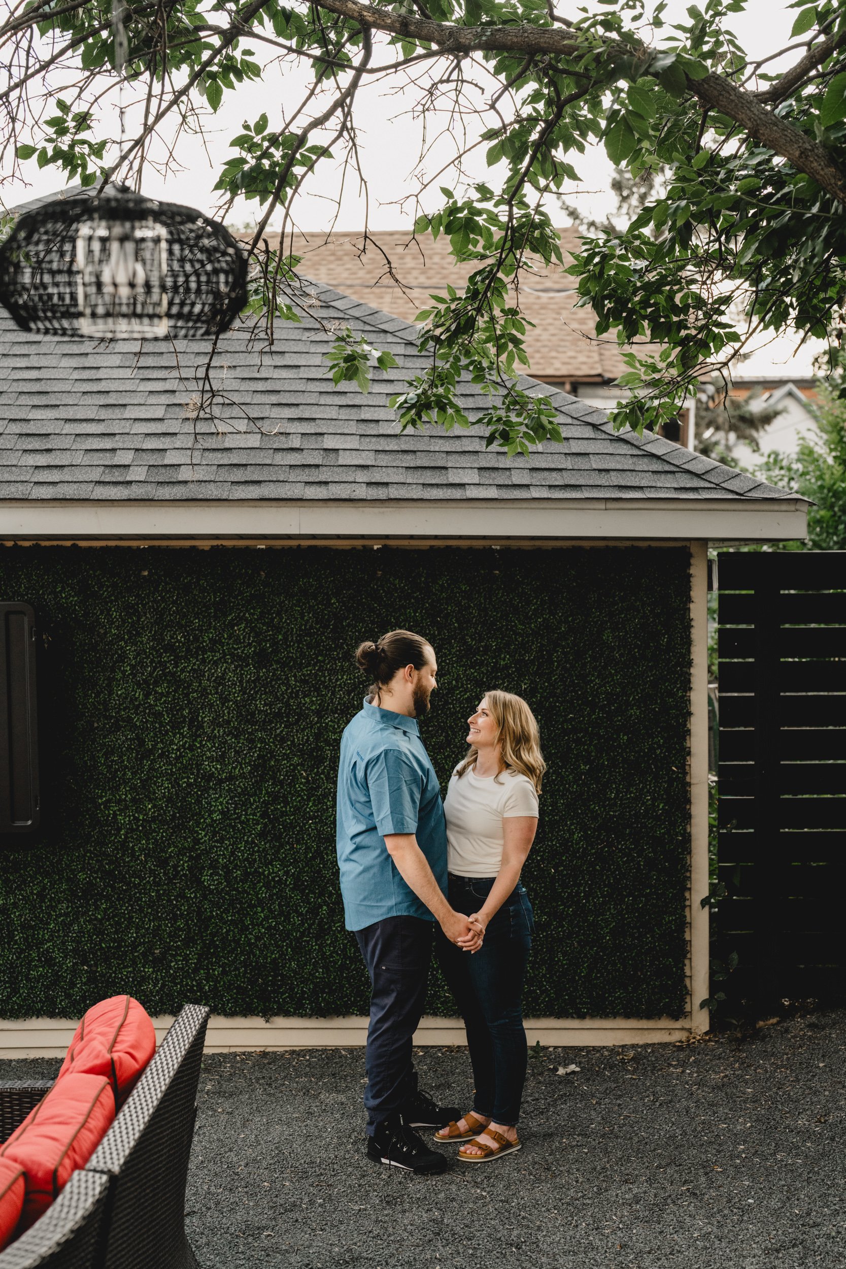 engle-olson-laura-will-engagement-session-previews- (7 of 25).jpg