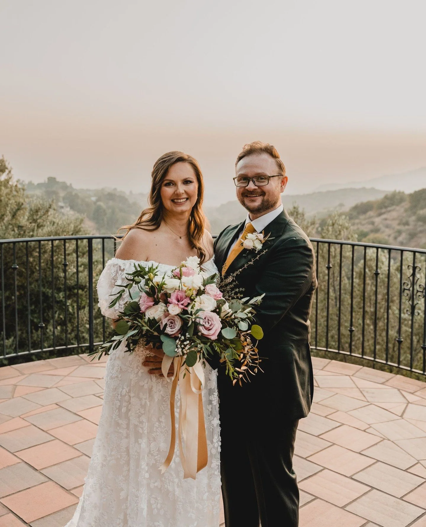 The couple ➡️ ➡️ ➡️⁠
The vibes 🌤️🩷🌴✨️⁠
⁠
christy + michael⁠
venue :: @paduaweddings