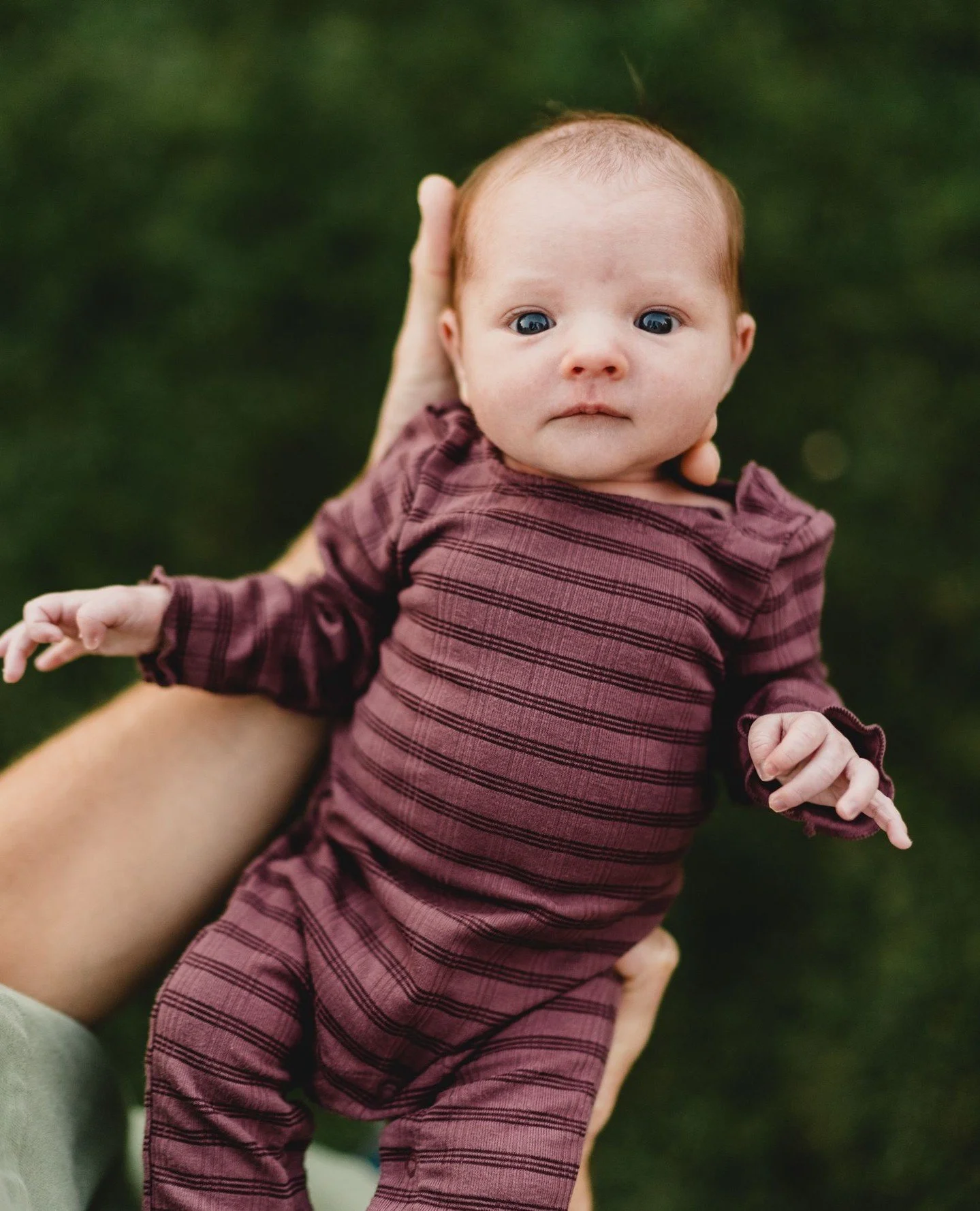 Capturing your family as it changes, grows, and becomes something new. ⁠✨️⁠
⁠
Every season of life is a good time to take photos. Your future self will thank you for the memories. ⁠
⁠
Want to book your own candid family session? 🔗 in bio.