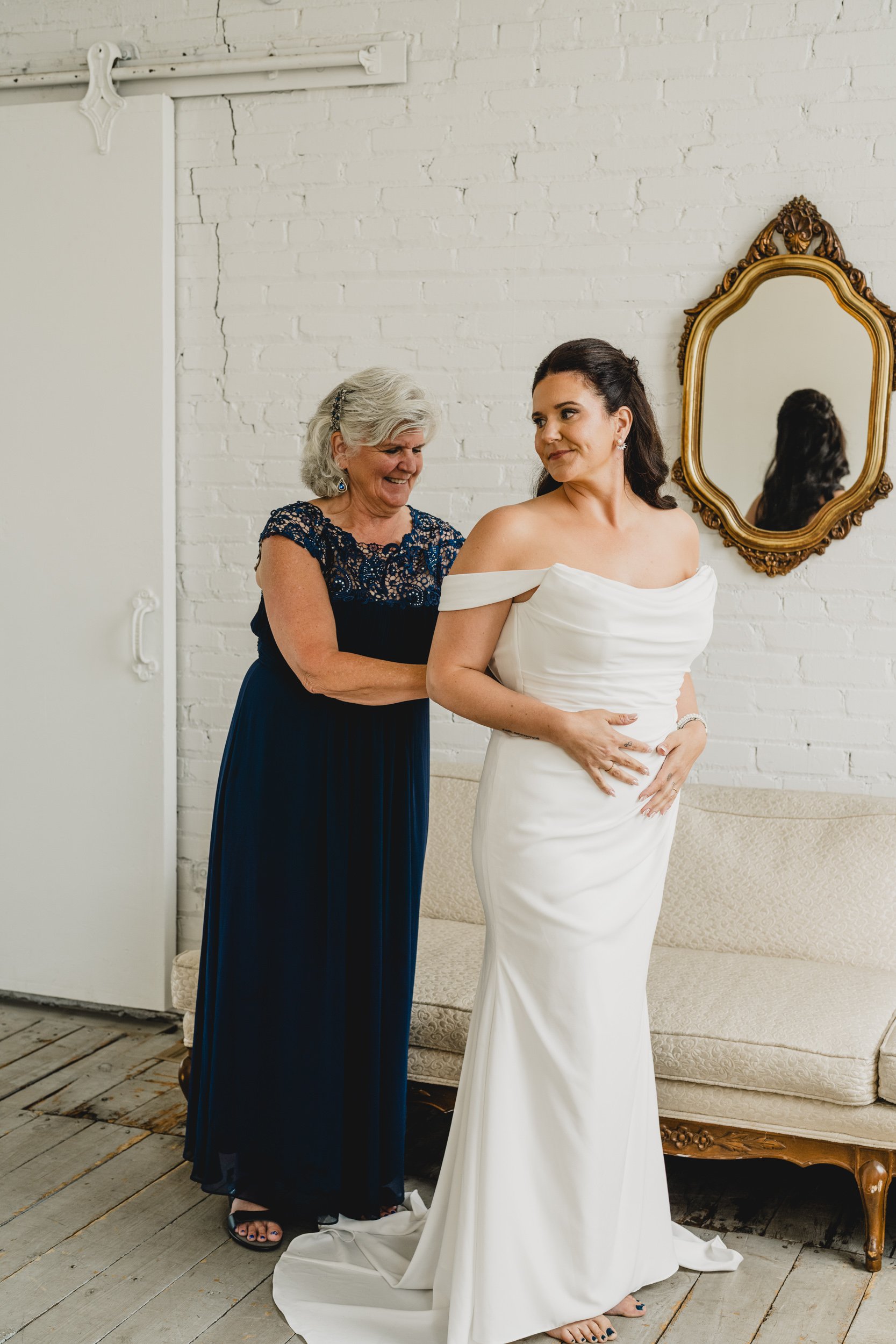 engle-olson-mn-wedding-photography-morgan-shane-previews-9.jpg