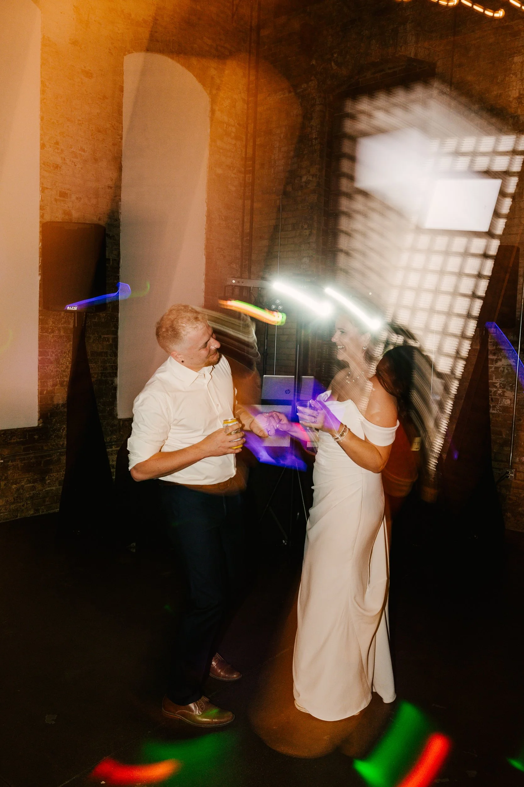 engle-olson-mn-wedding-photography-morgan-shane-previews-43.jpg