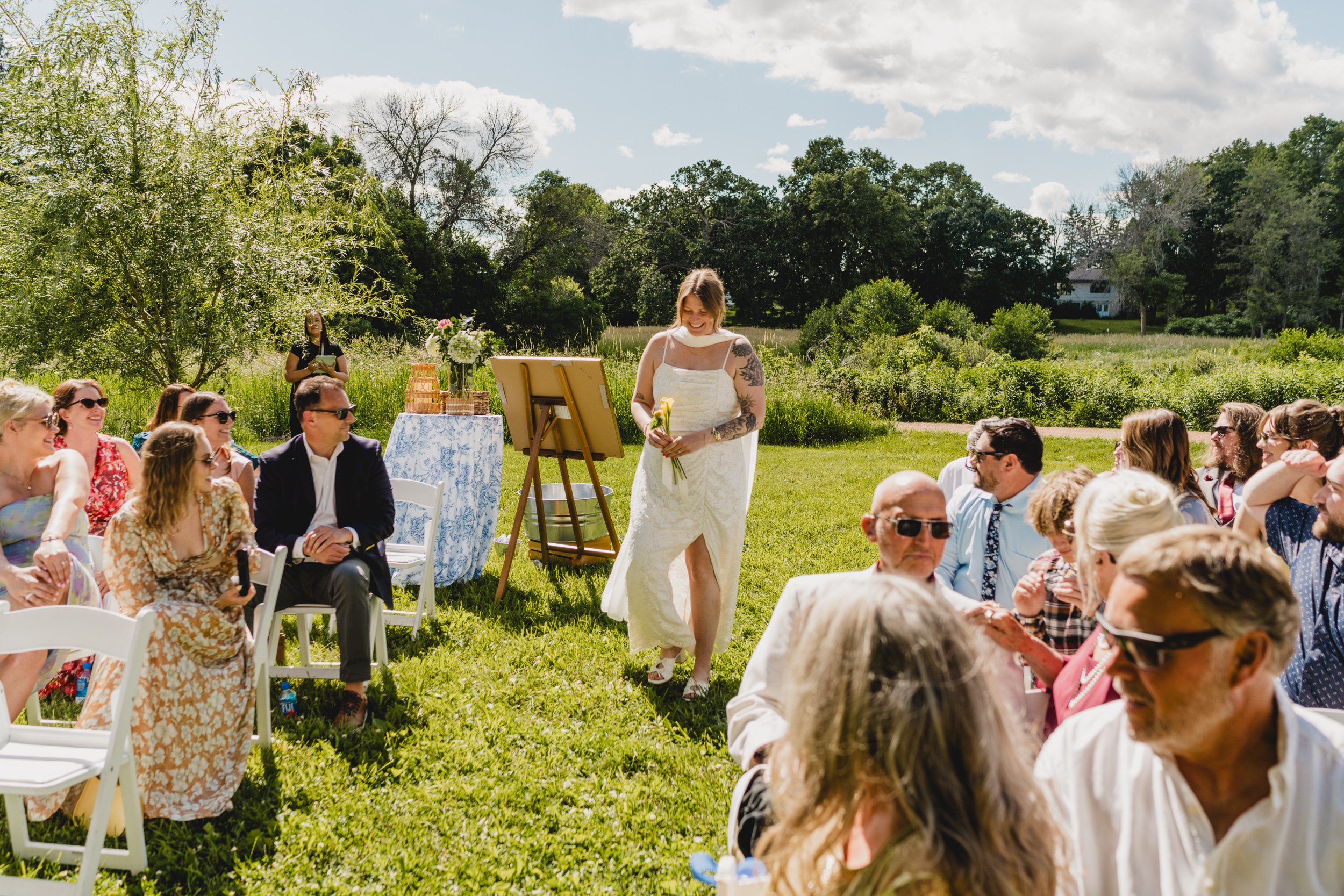 engle-olson-photography-danielle-jackson-mn-landscape-arboretum-wedding-previews-19.jpg