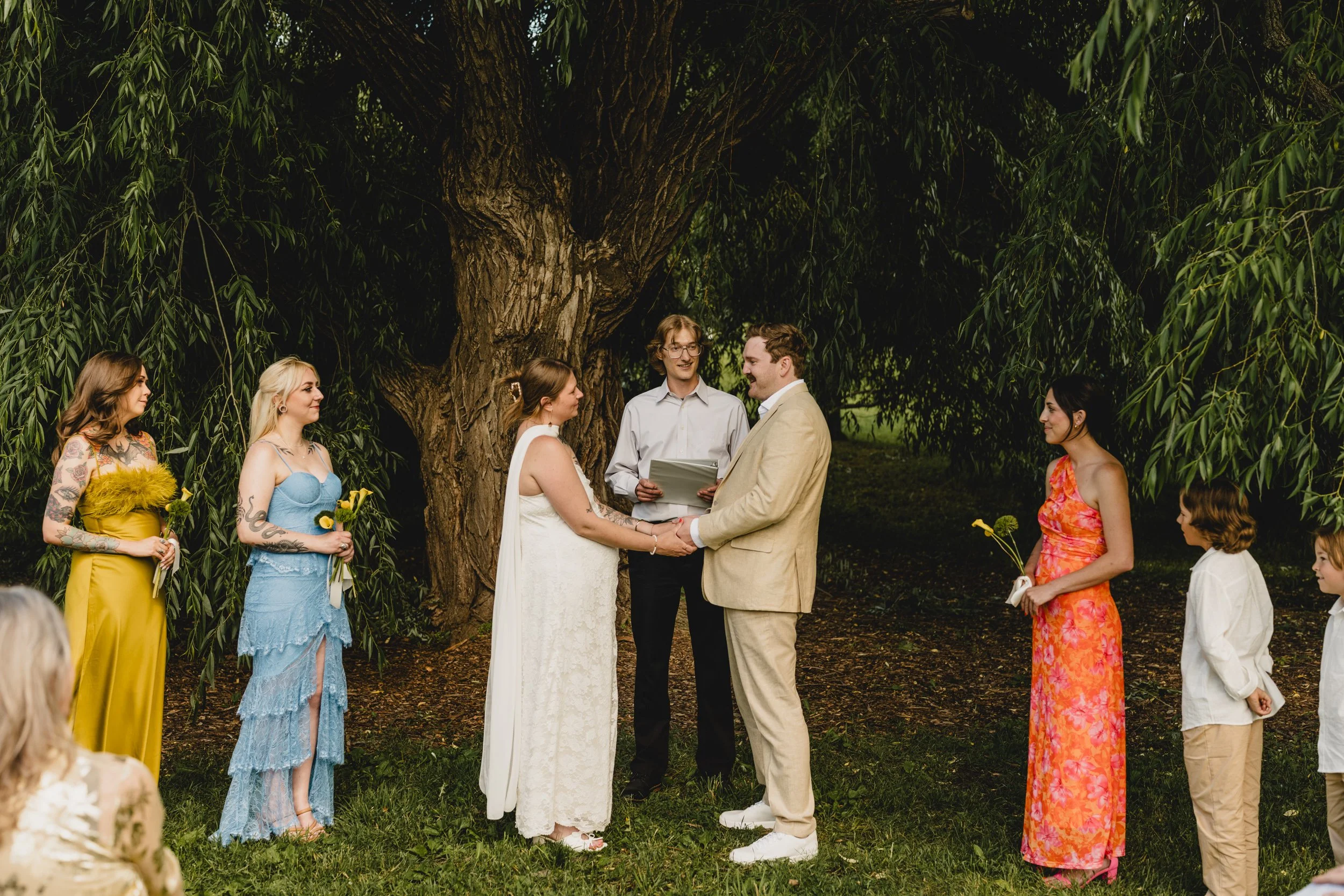 engle-olson-photography-danielle-jackson-mn-landscape-arboretum-wedding-previews-21.jpg