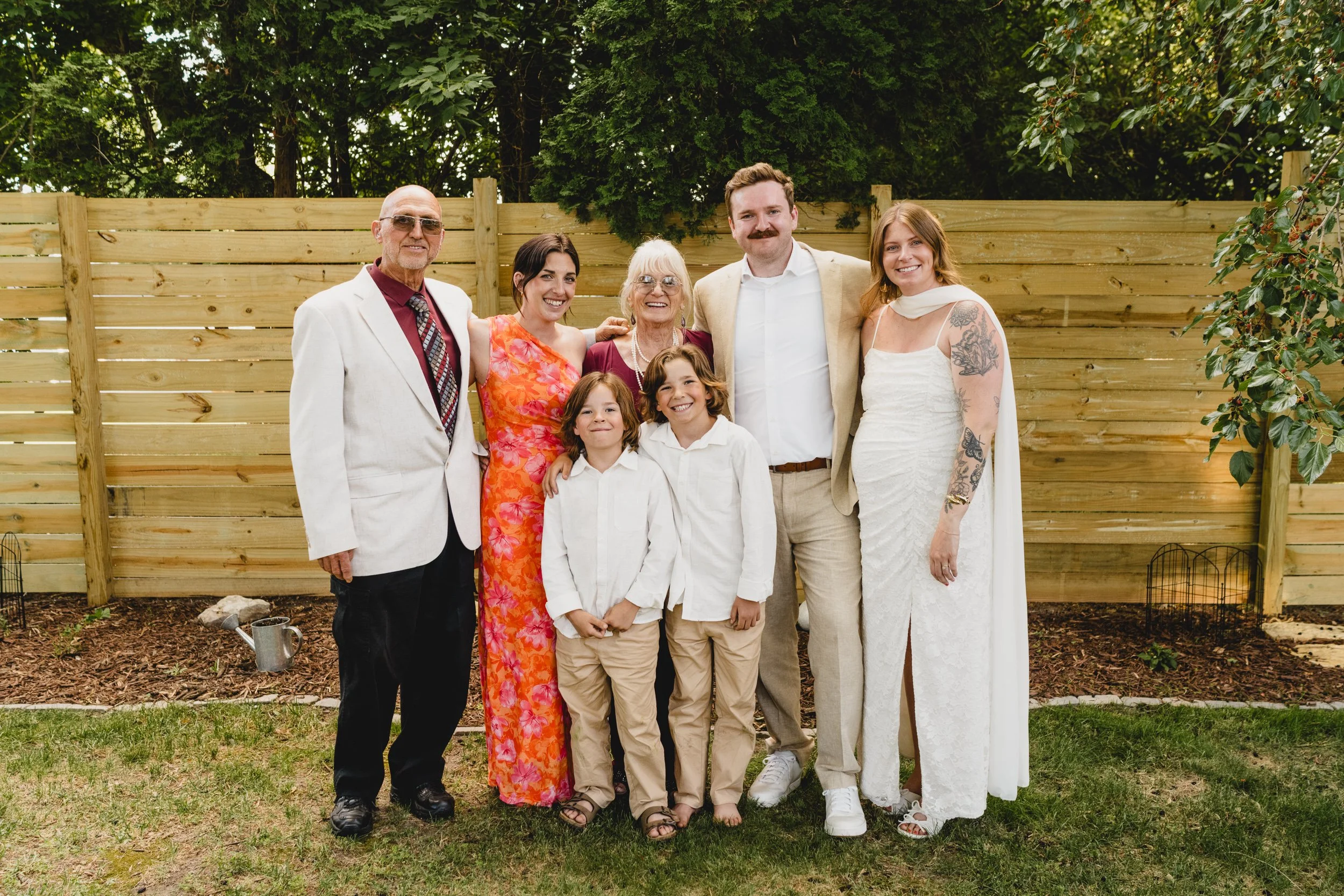 engle-olson-photography-danielle-jackson-mn-landscape-arboretum-wedding-previews-30.jpg