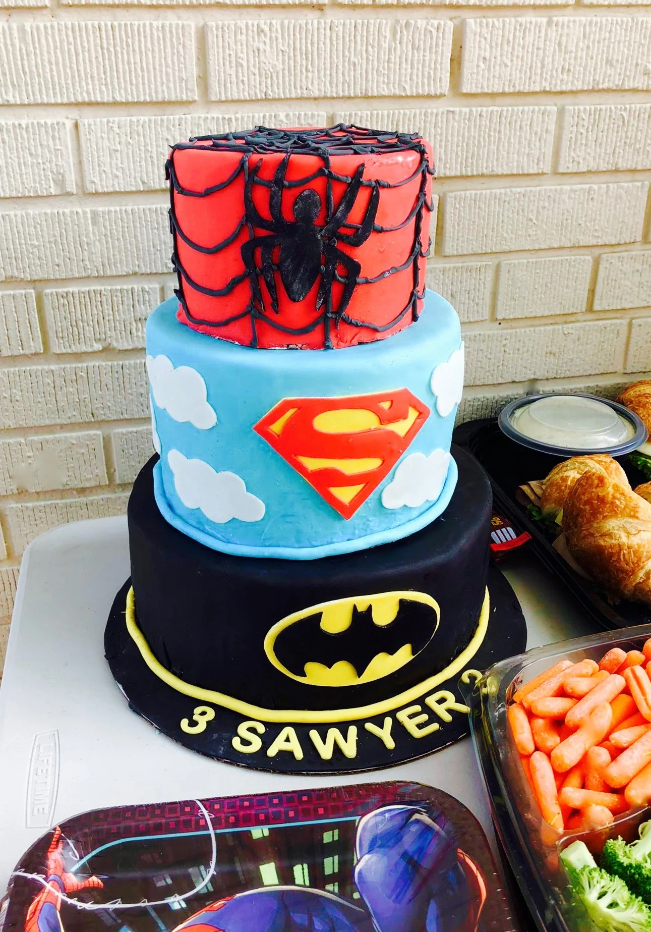 Super superhero cake!!