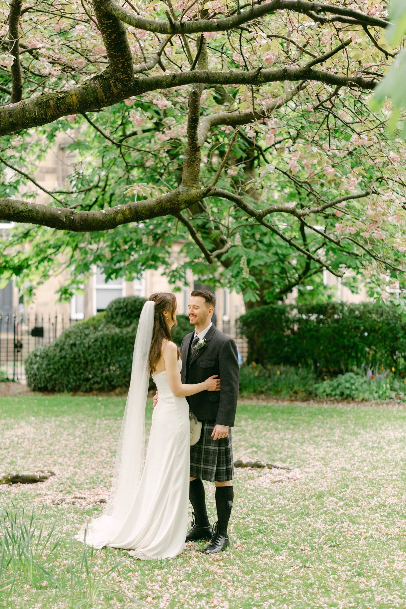 CroKowLove_SarahandPaul_Hoxton-218.jpg