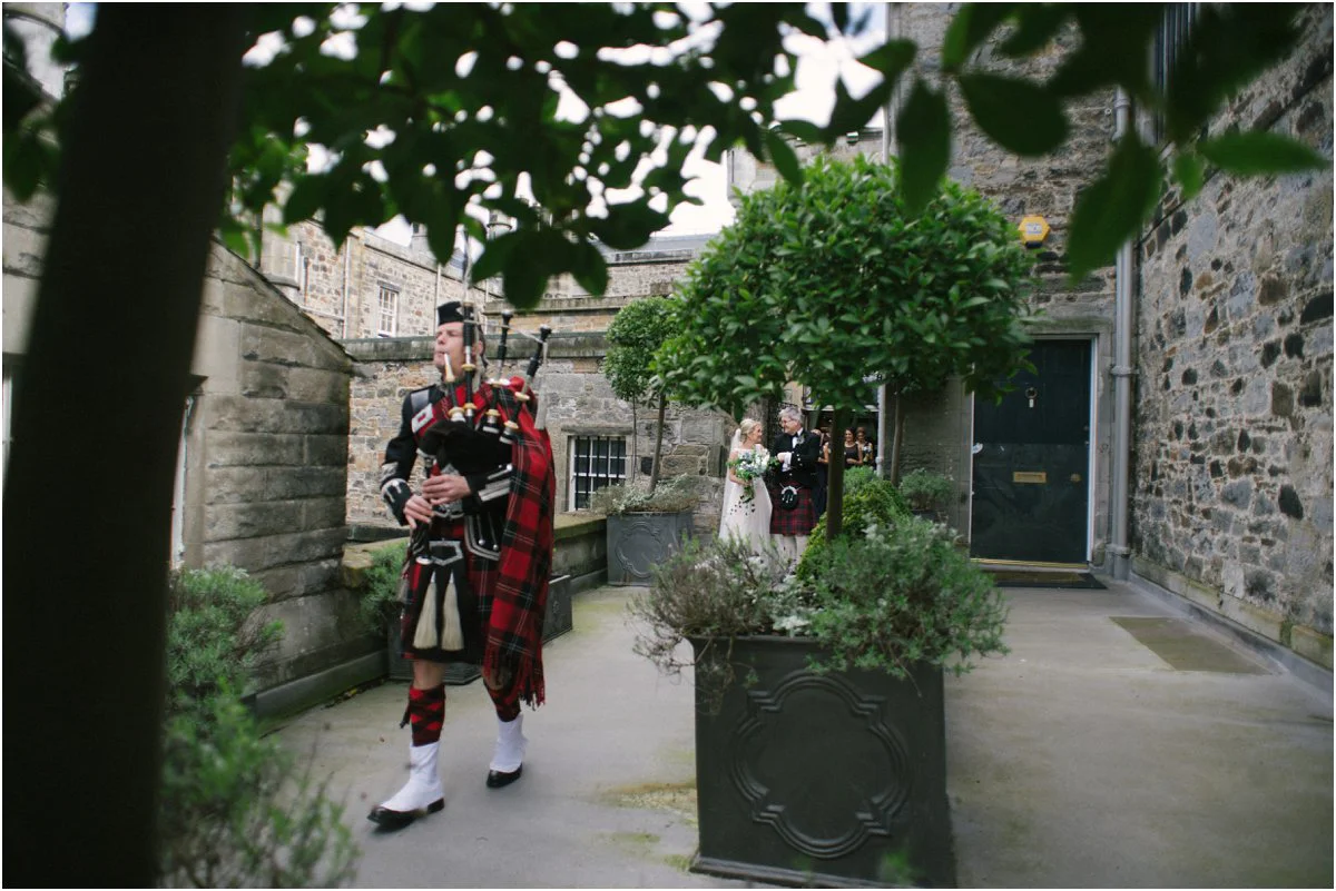 Crofts&Kowalczyk_DundasCastle_WeddingPhotography_Hannah&Tom-33.jpg