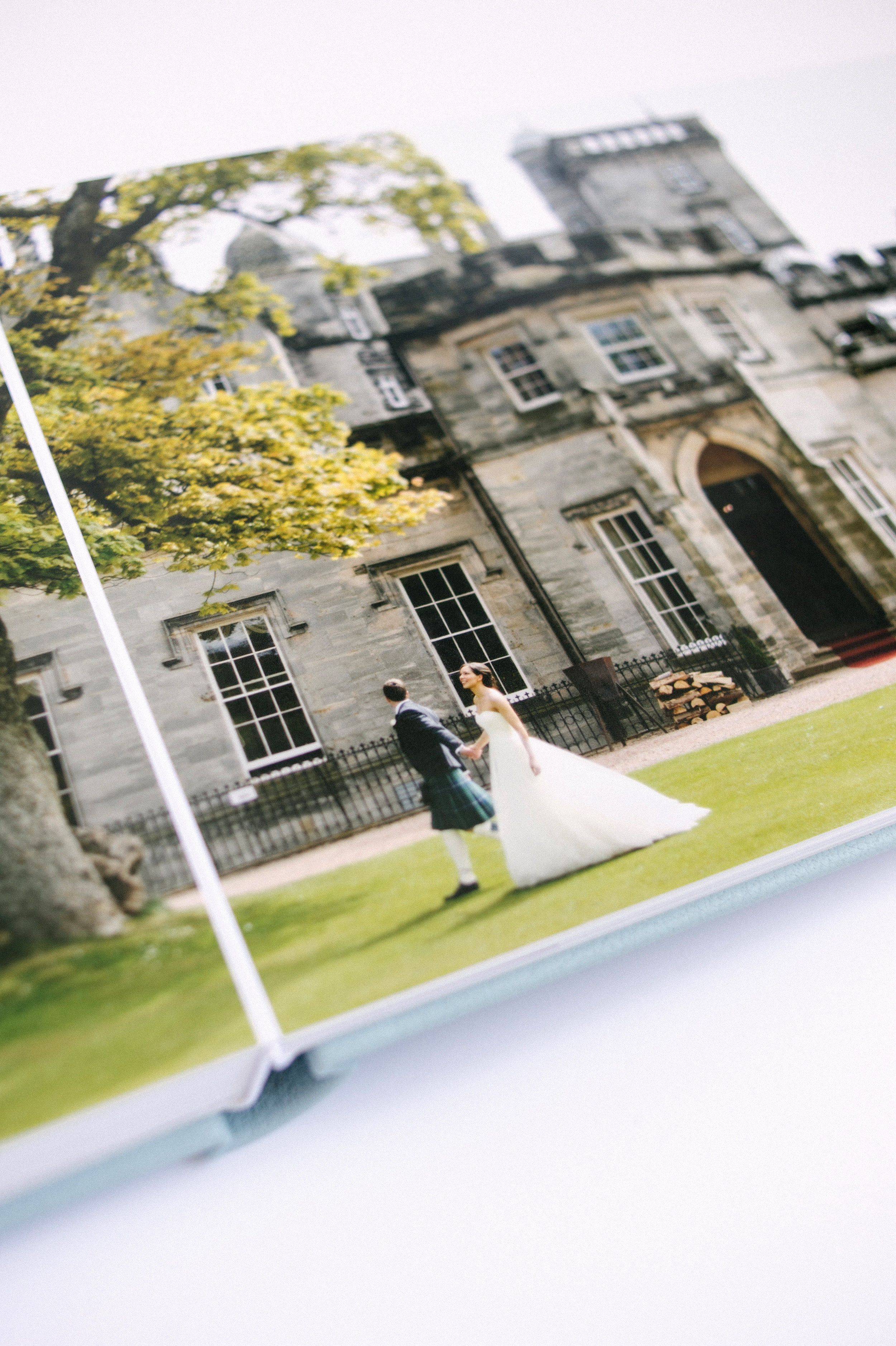 Crofts&Kowalczyk__WeddingPhotography_Queensberryalbum_Winton-25.jpg
