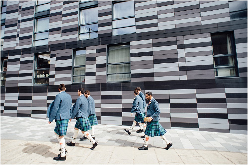  Bridal photography at George Heriot's in Scotland 