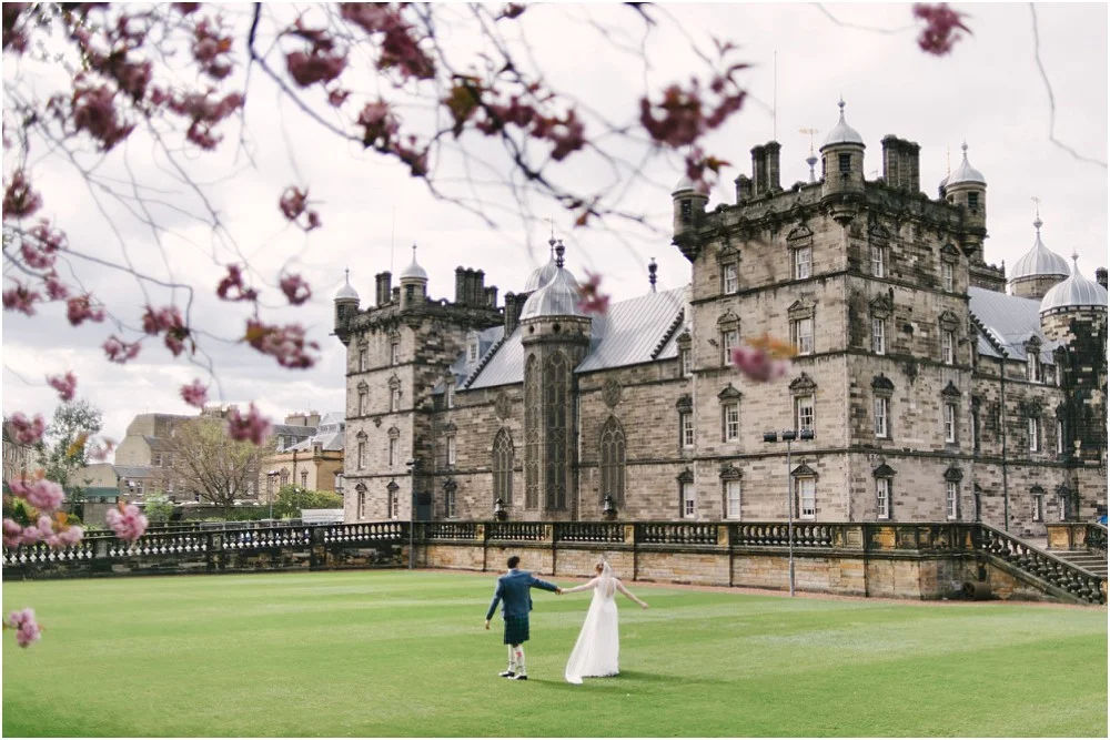 Bridal photography at George Heriot's in Scotland