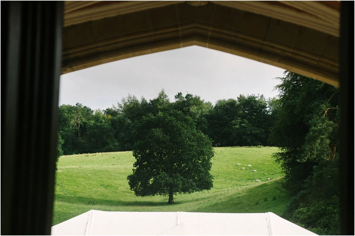 Summer Scottish castle wedding in Blairquhan by Cro & Kow