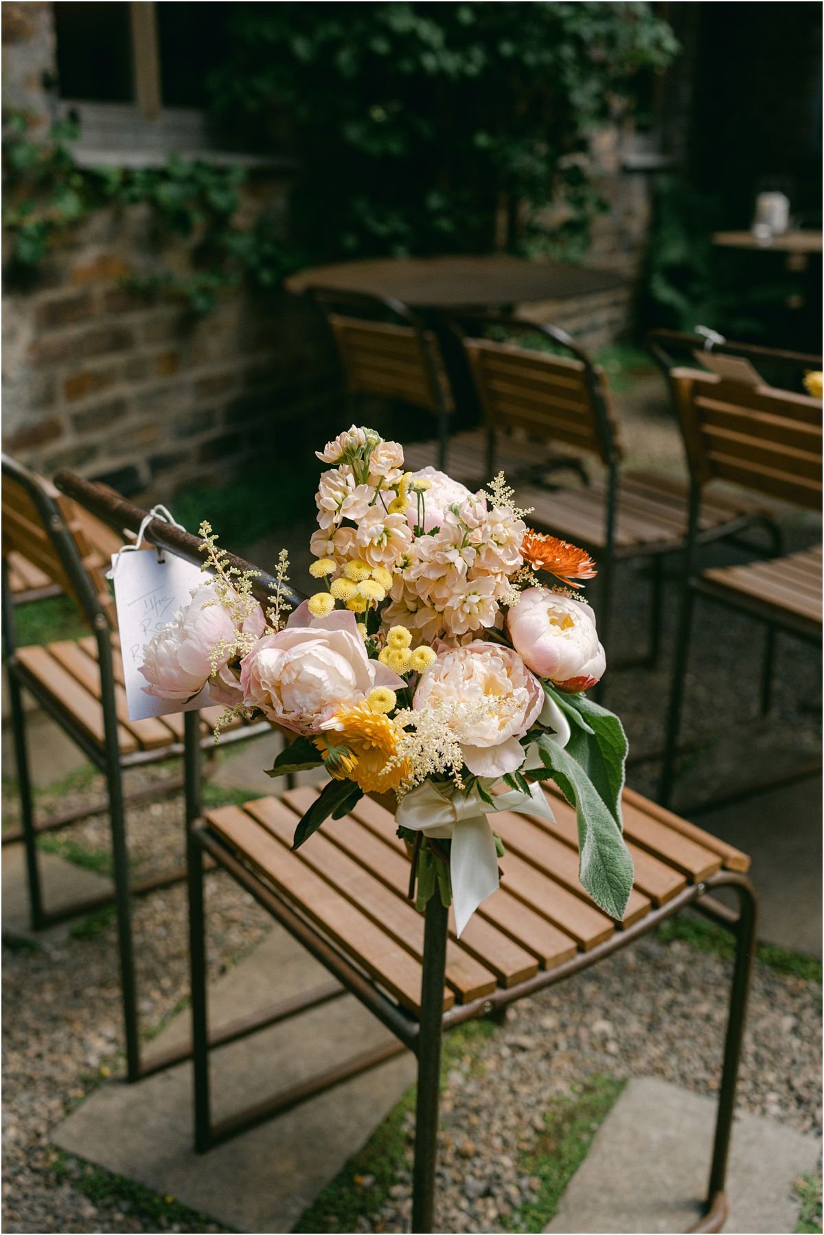 CroandKowLove_Timberyard_Edinburgh_wedding_photographer-6.jpg