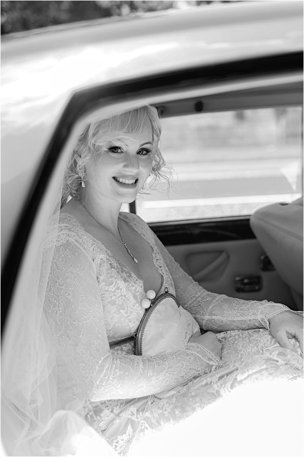 CroandKowLove_Timberyard_Edinburgh_wedding_photographer-30.jpg