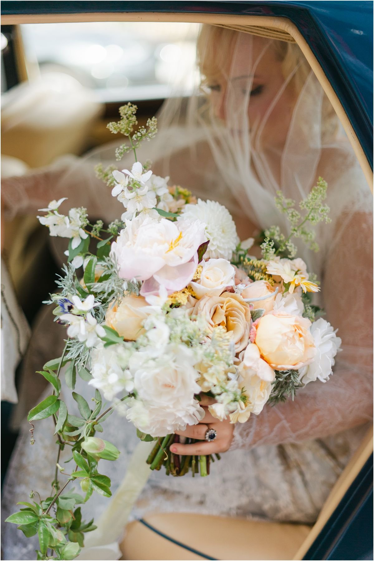 CroandKowLove_Timberyard_Edinburgh_wedding_photographer-31.jpg