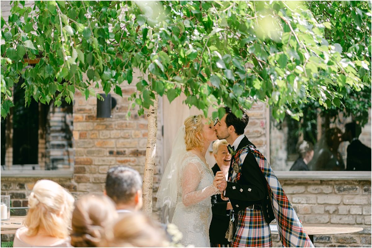 CroandKowLove_Timberyard_Edinburgh_wedding_photographer-43.jpg