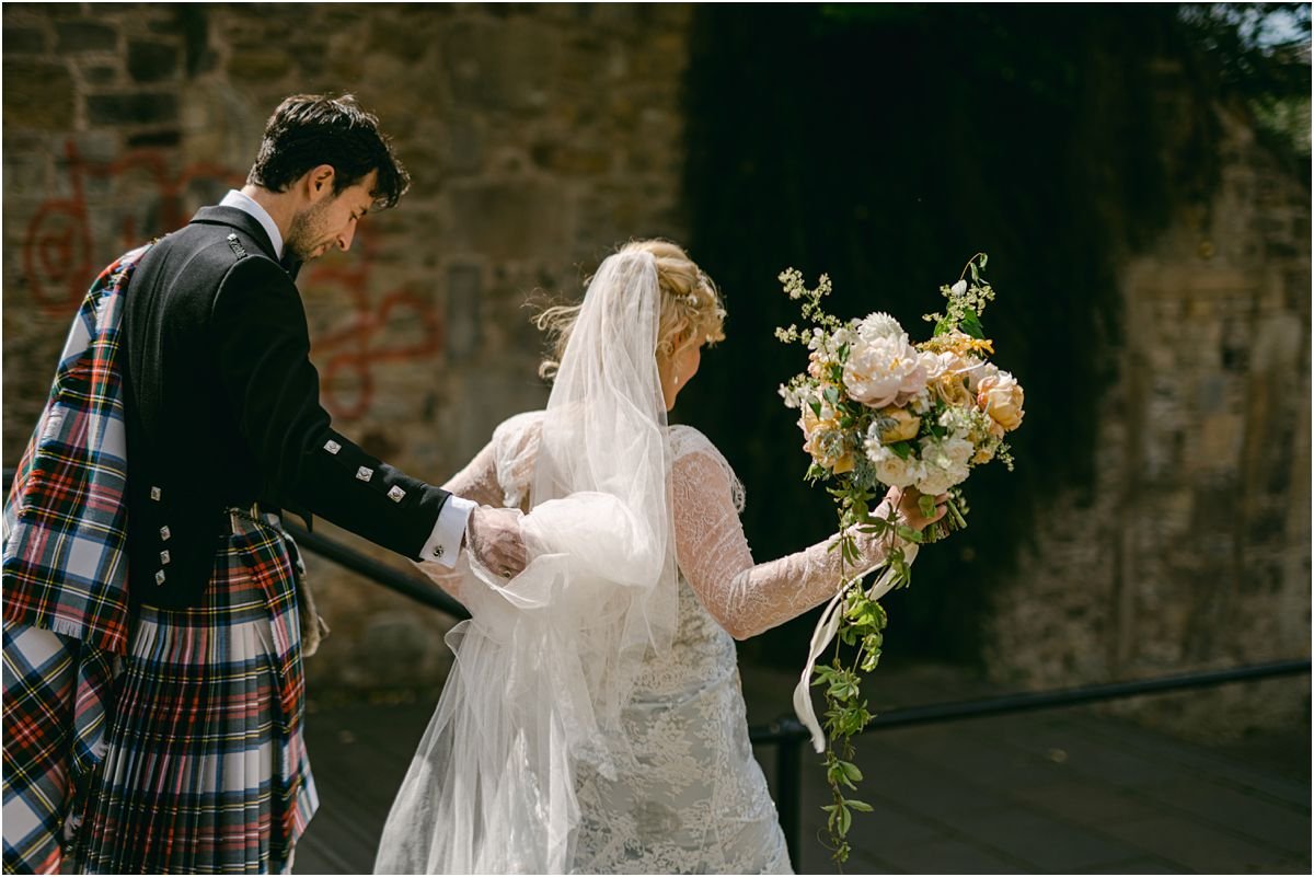 CroandKowLove_Timberyard_Edinburgh_wedding_photographer-90.jpg
